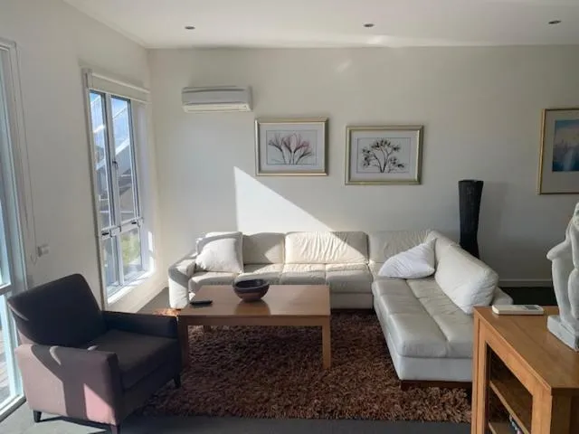 Broadbeach Inverloch