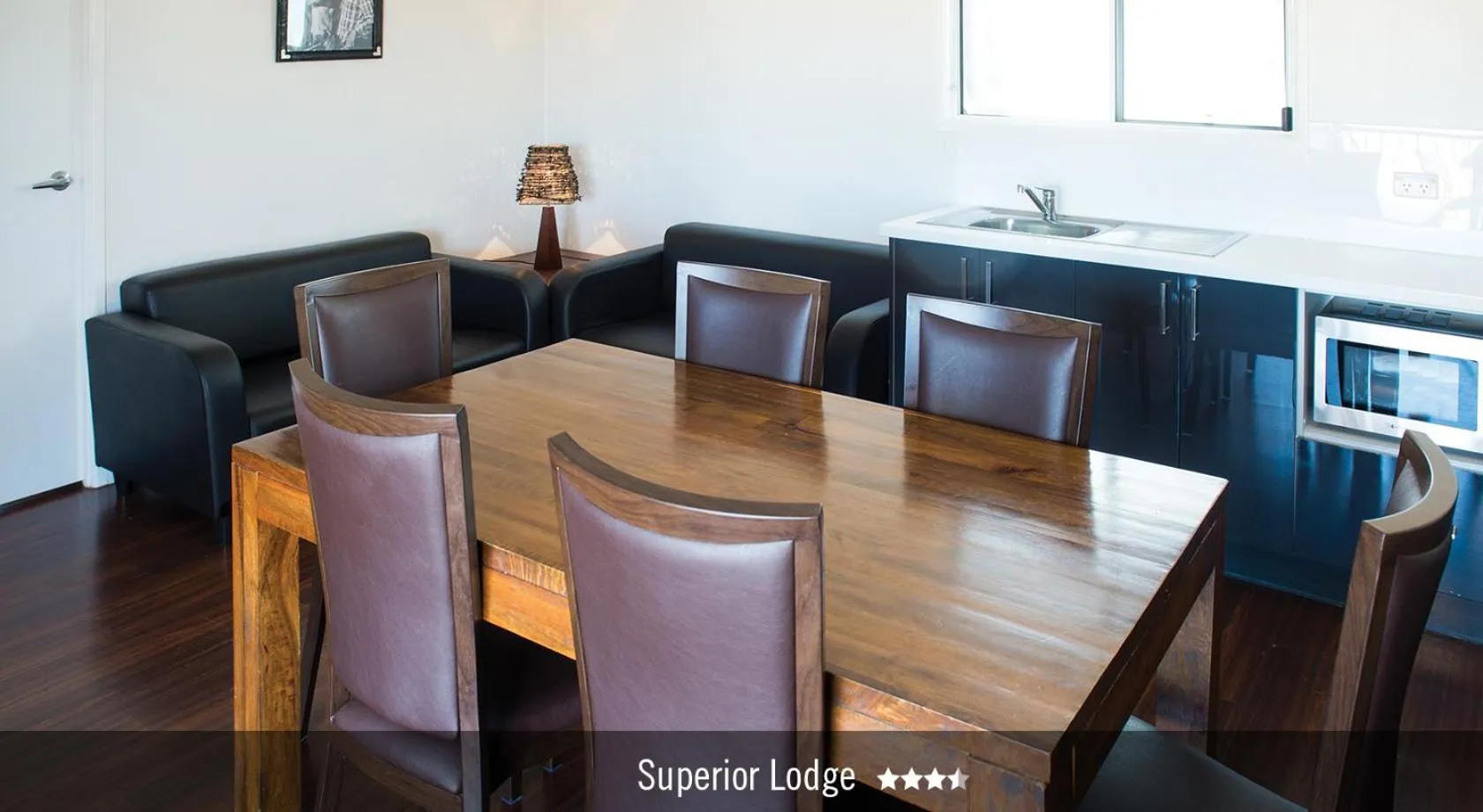 TV and multimedia in Saltbush Retreat