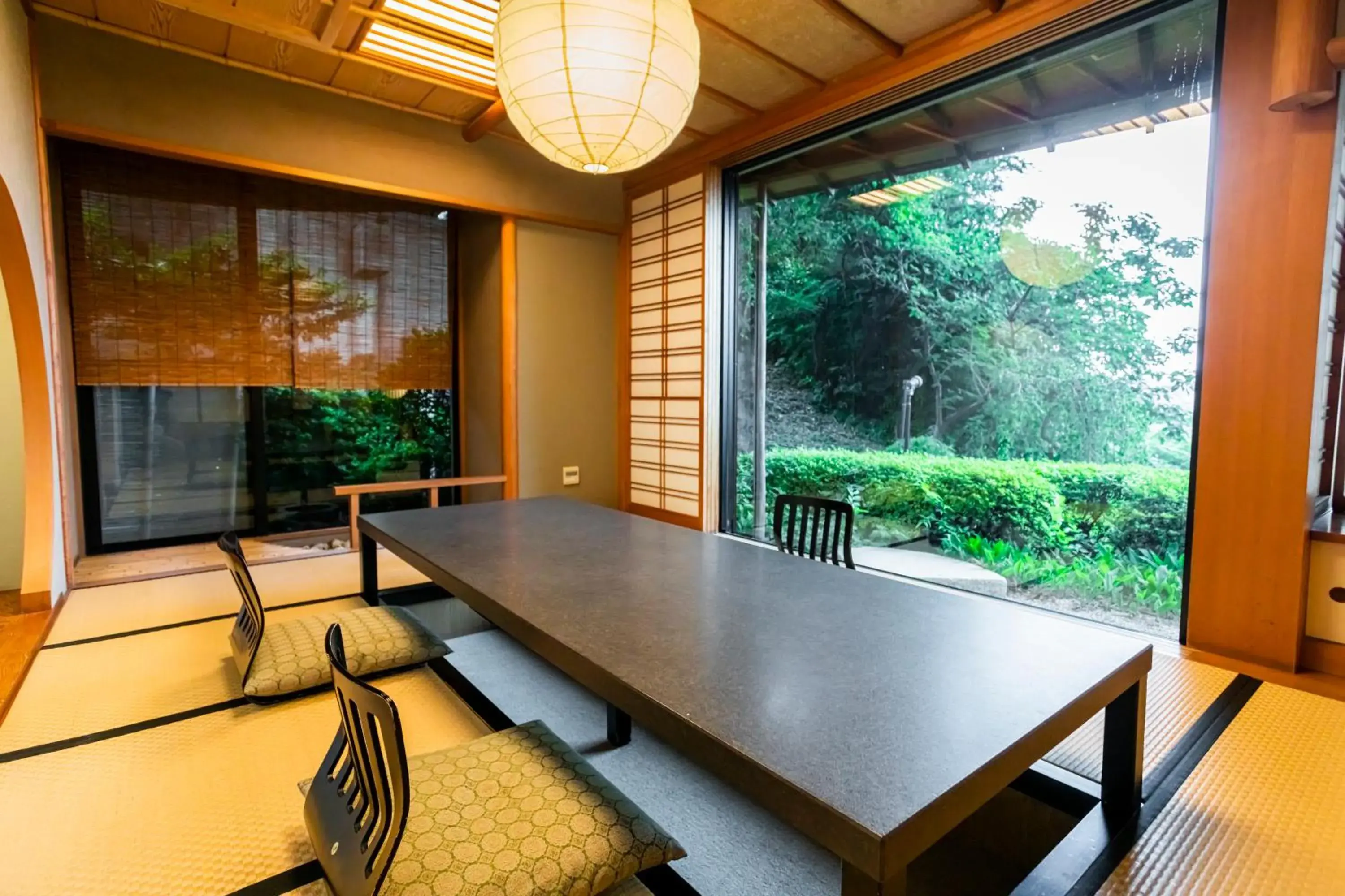 Restaurant/places to eat in Hotel Sanderson Restaurant/places to eat in Hotel Sanderson