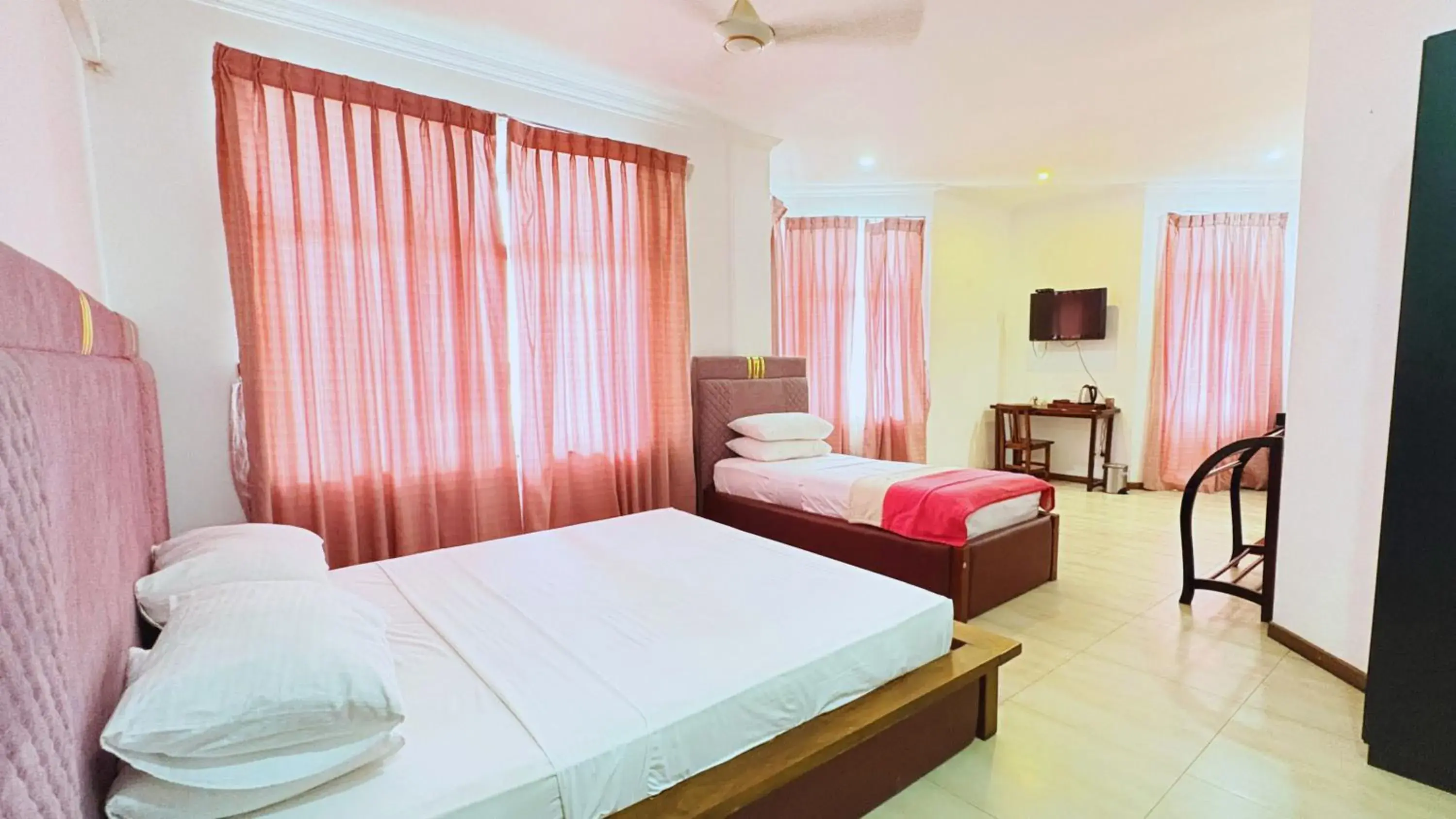 Bed in Hotel East Lagoon Bed in Hotel East Lagoon