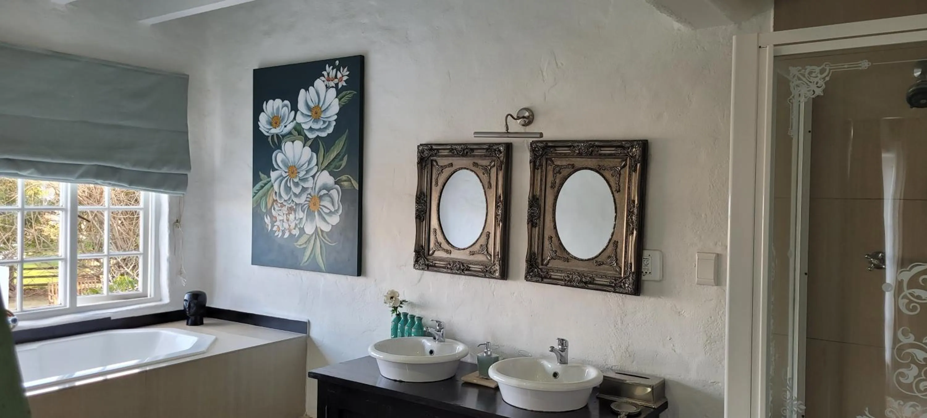 Bathroom in De Molen Guest House