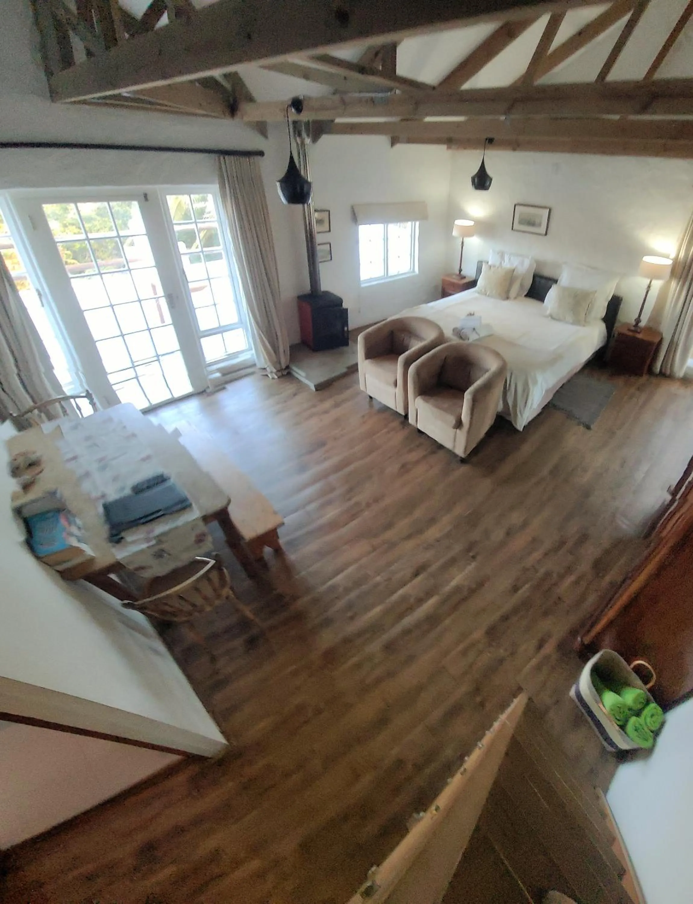 Photo of the whole room, Bed in De Molen Guest House