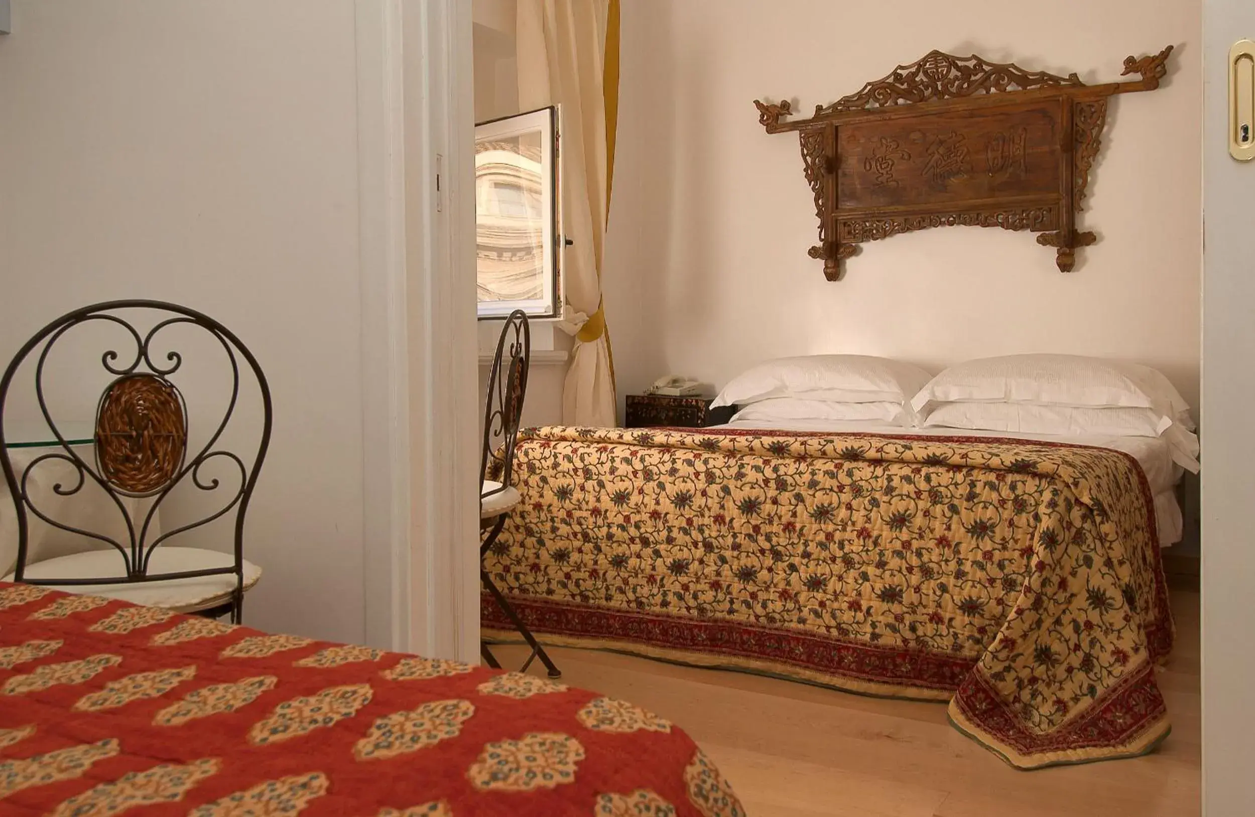 Bed in Hotel Fontana Bed in Hotel Fontana