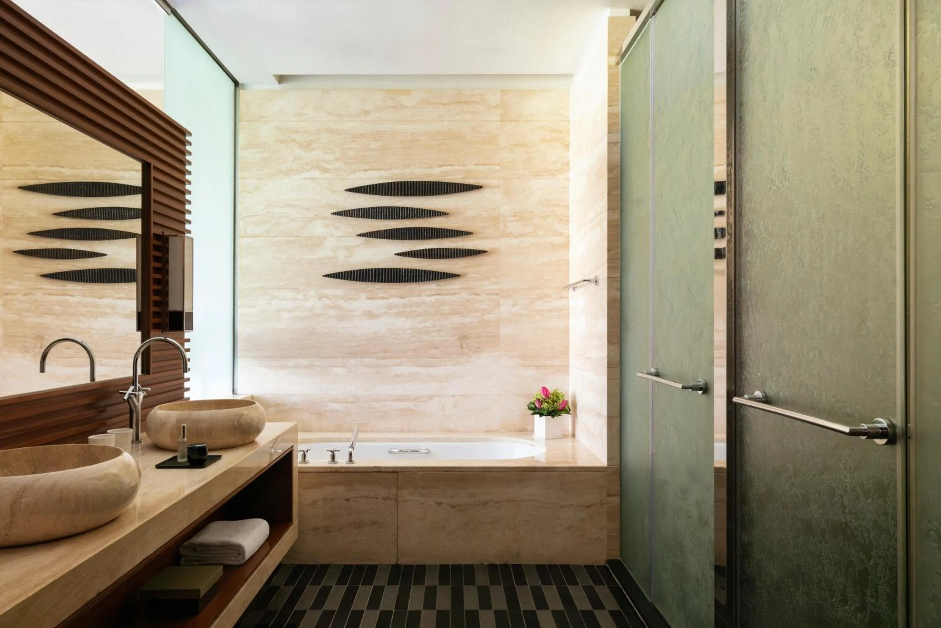 Bathroom in Raffles Hainan Clear Water Bay