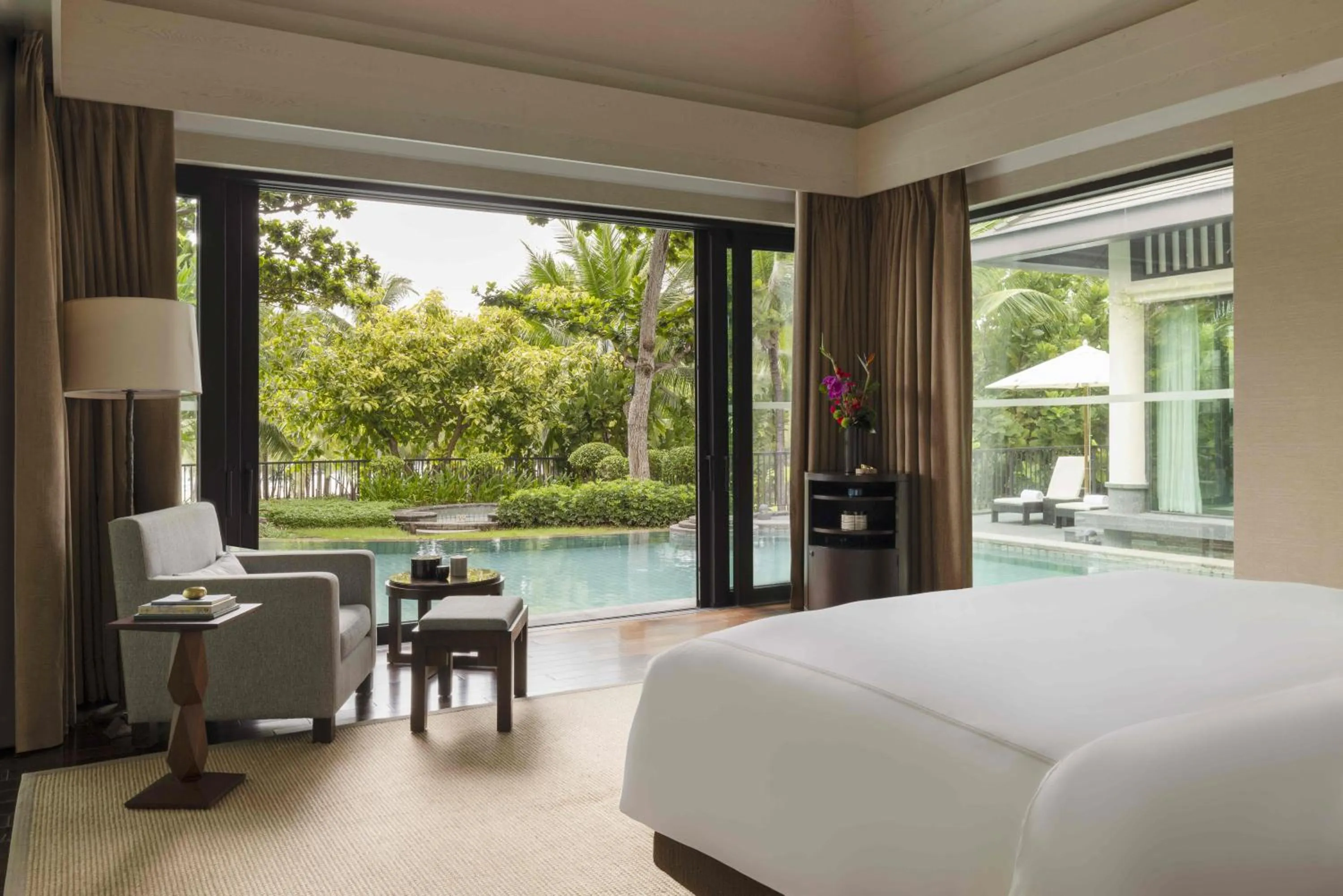 Bed in Raffles Hainan Clear Water Bay