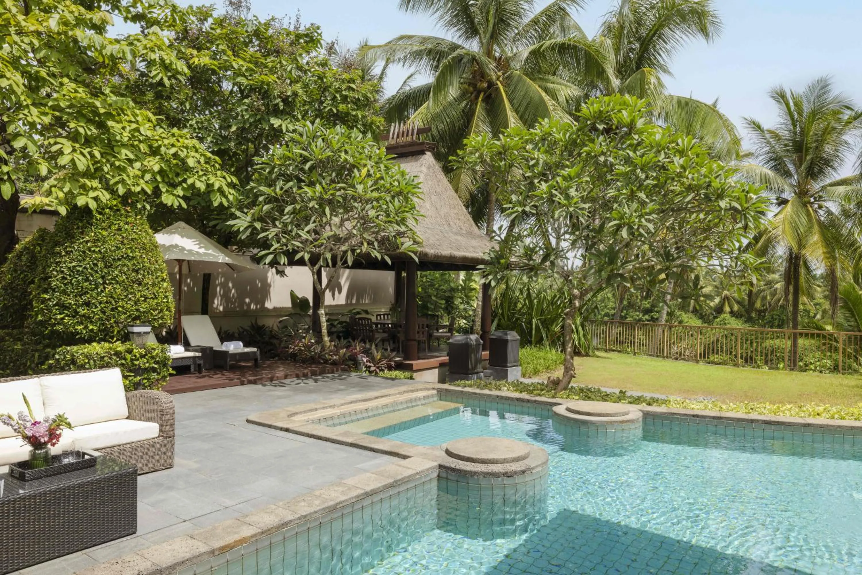 Garden in Raffles Hainan Clear Water Bay