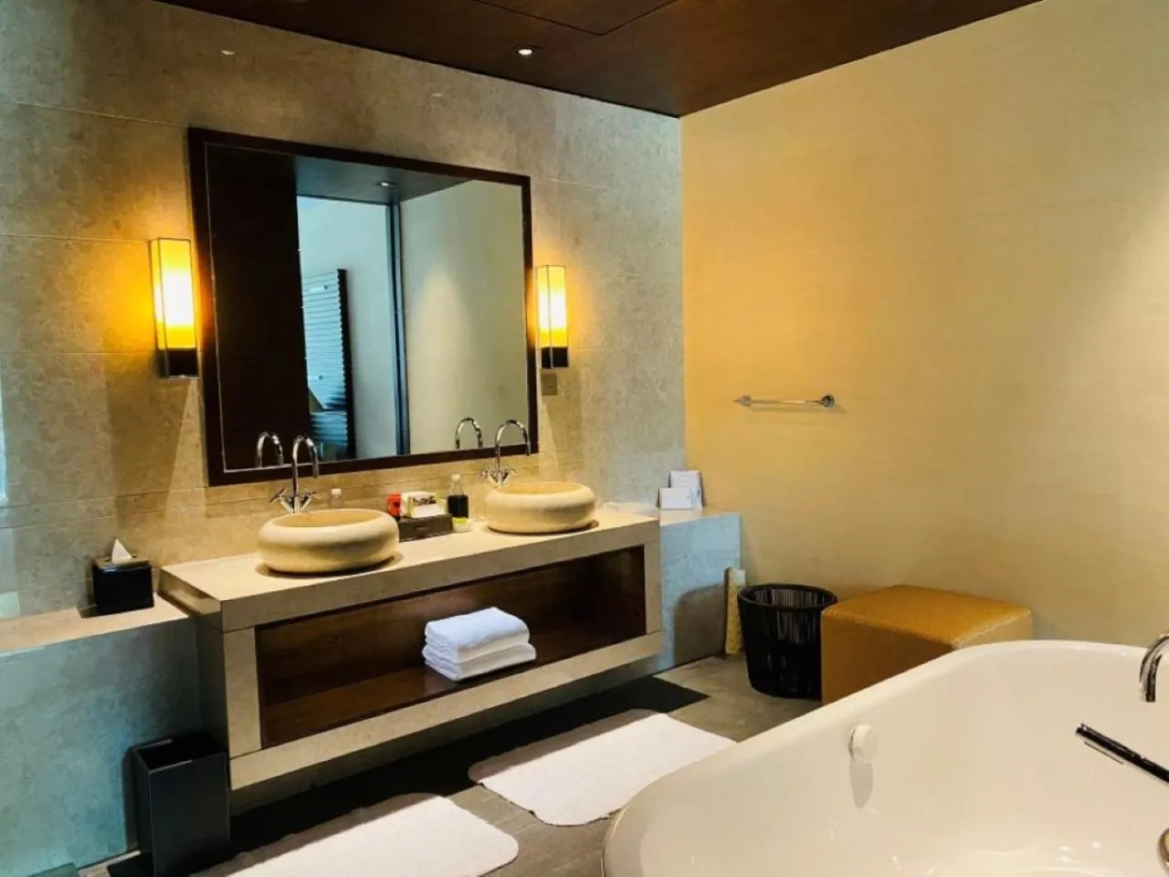 Bathroom in Raffles Hainan Clear Water Bay