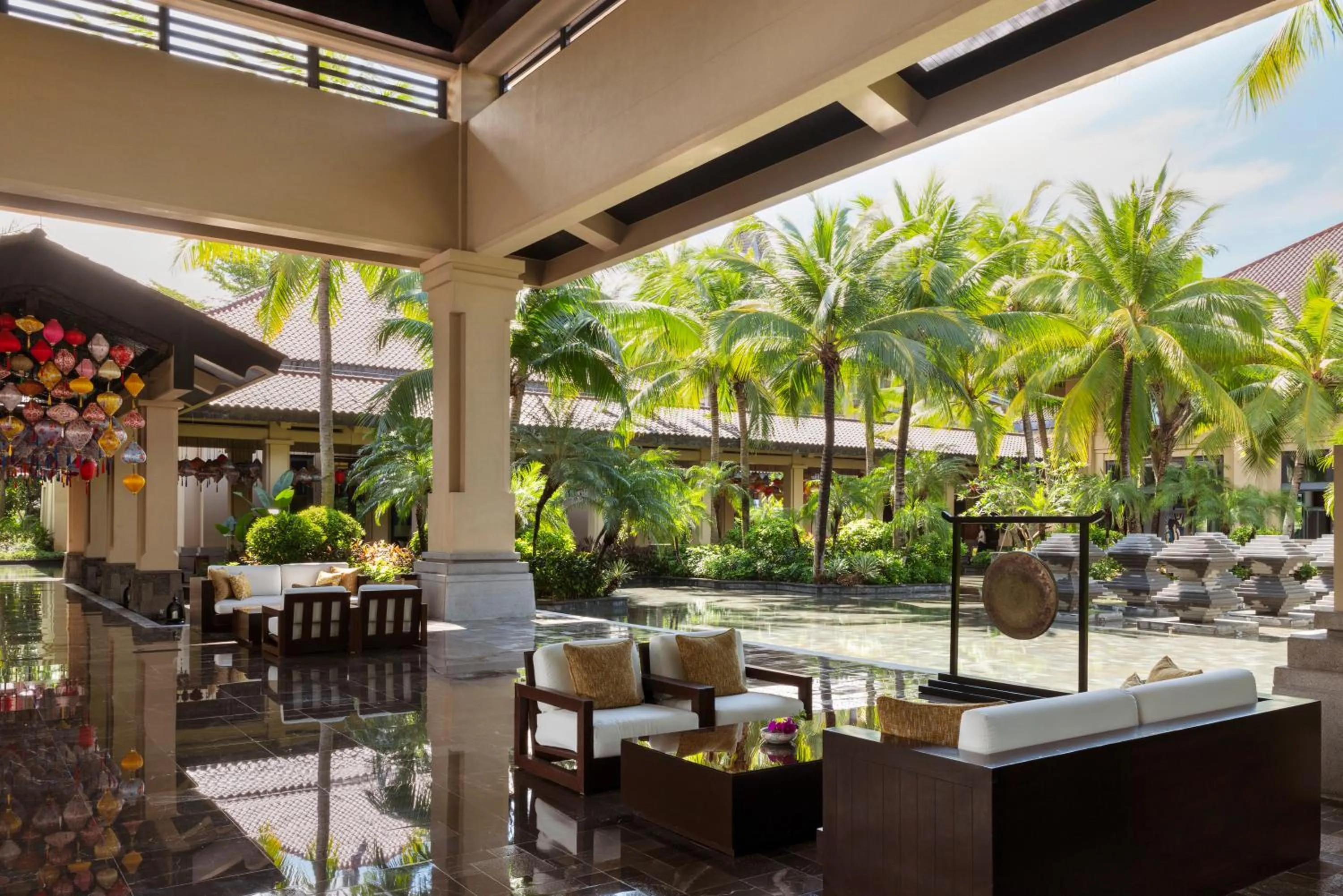 Seating area in Raffles Hainan Clear Water Bay