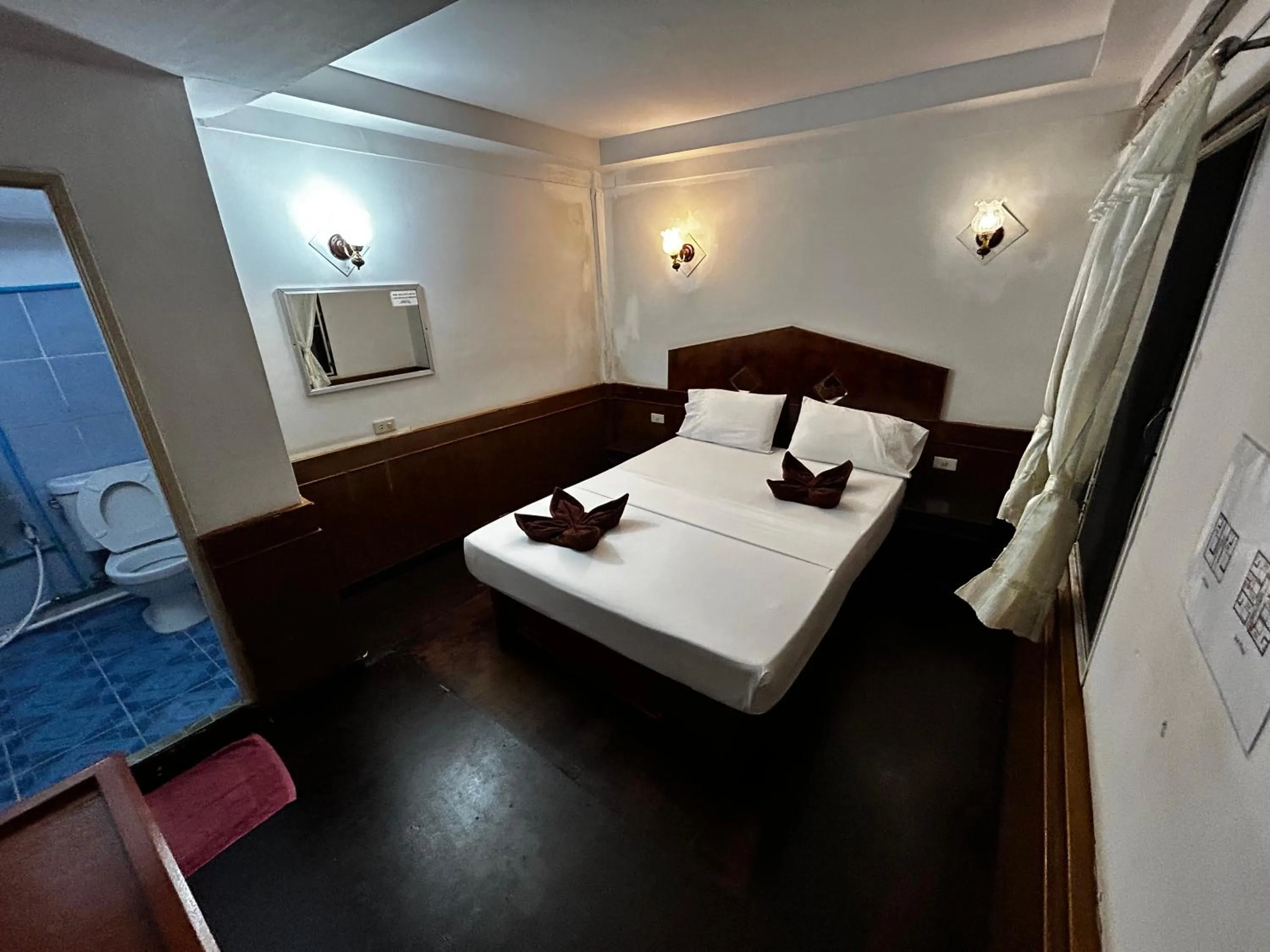 Bed in Coco's Guest House