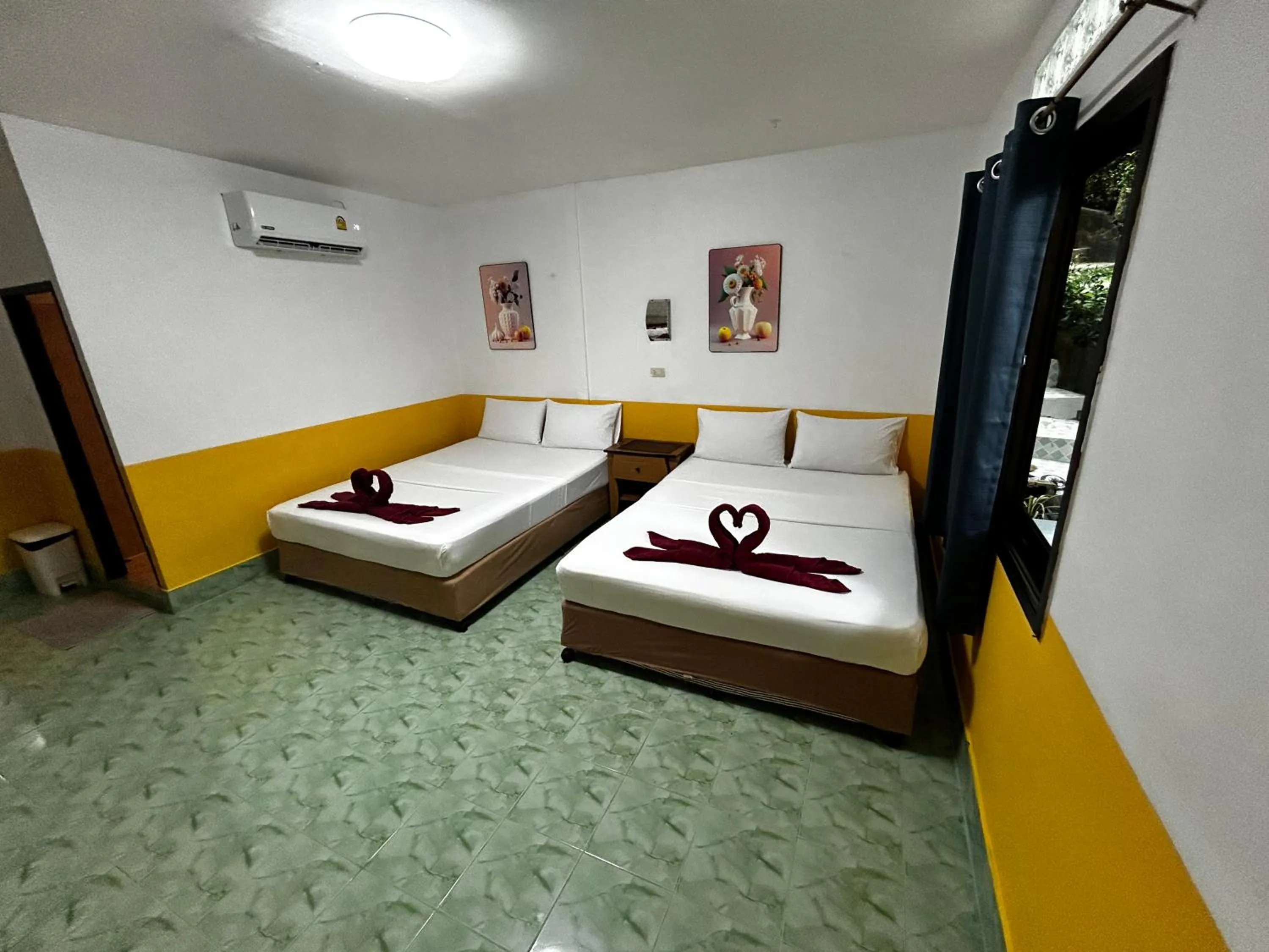 Bed in Coco's Guest House