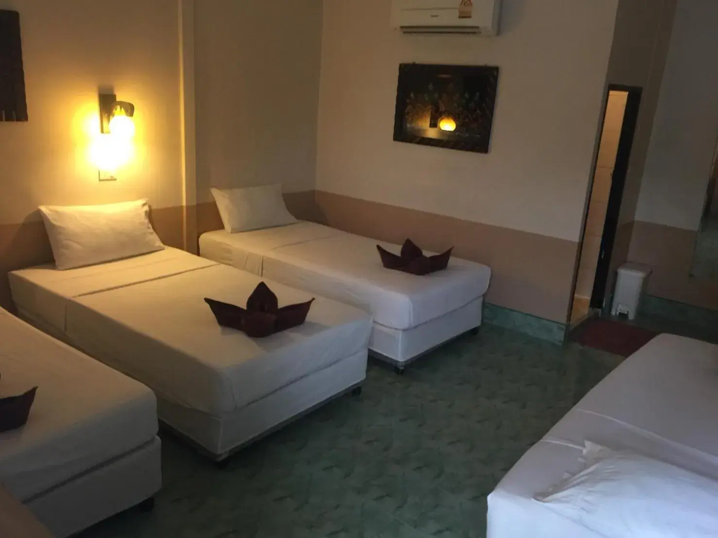 Photo of the whole room, Bed in Coco's Guest House Photo of the whole room, Bed in Coco's Guest House