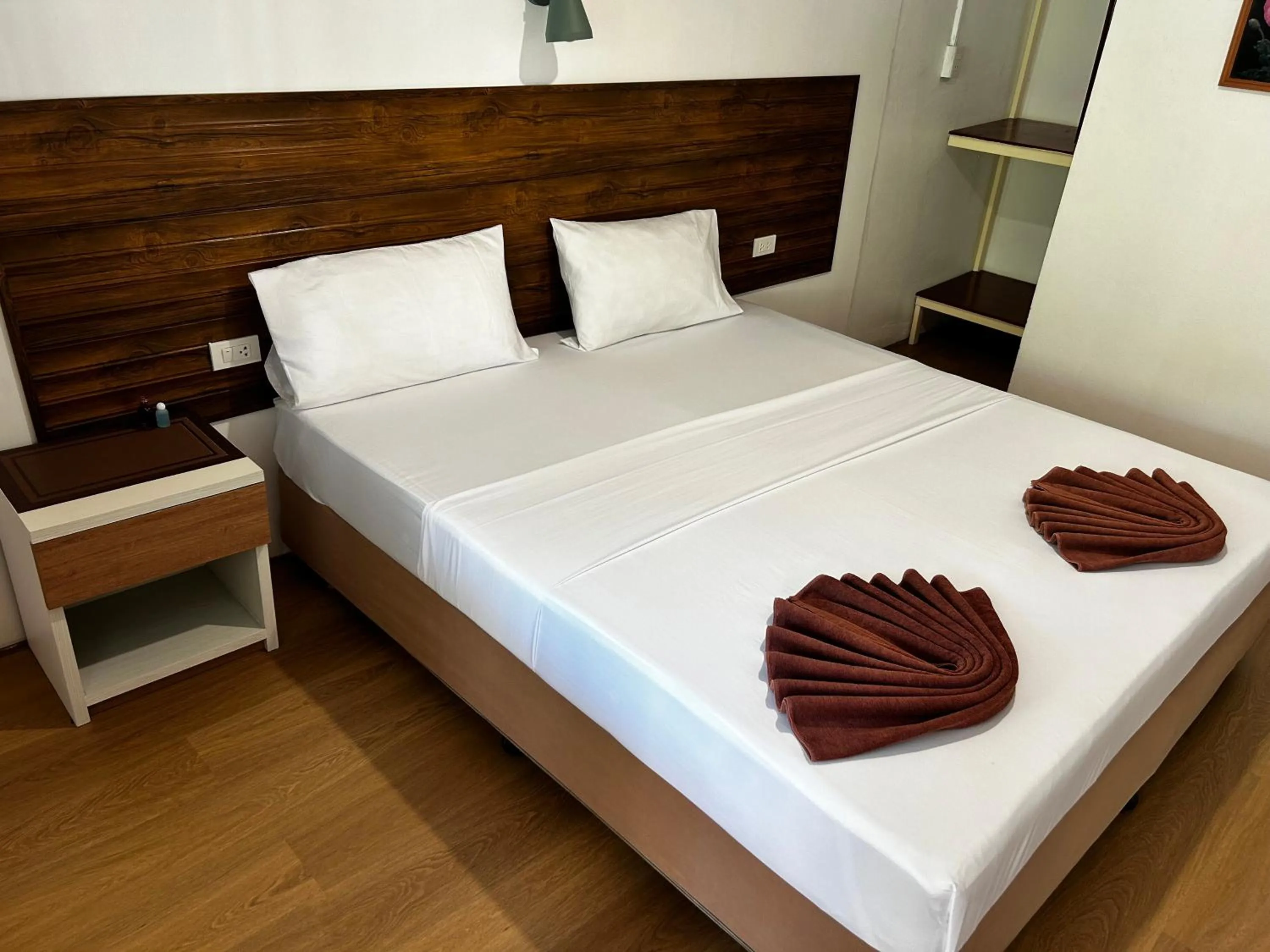 Bed in Coco's Guest House