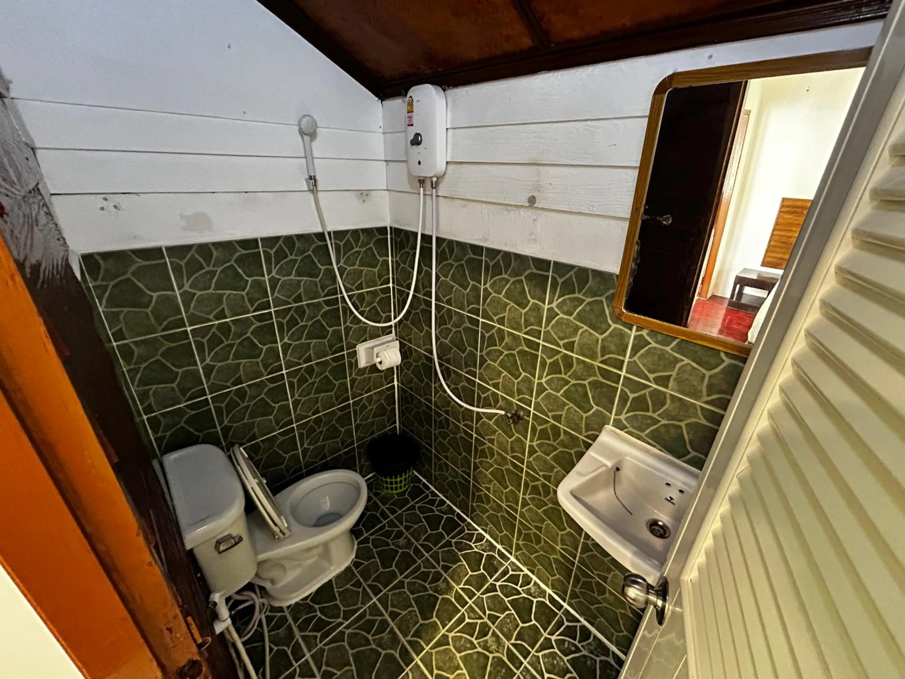 Shower in Coco's Guest House