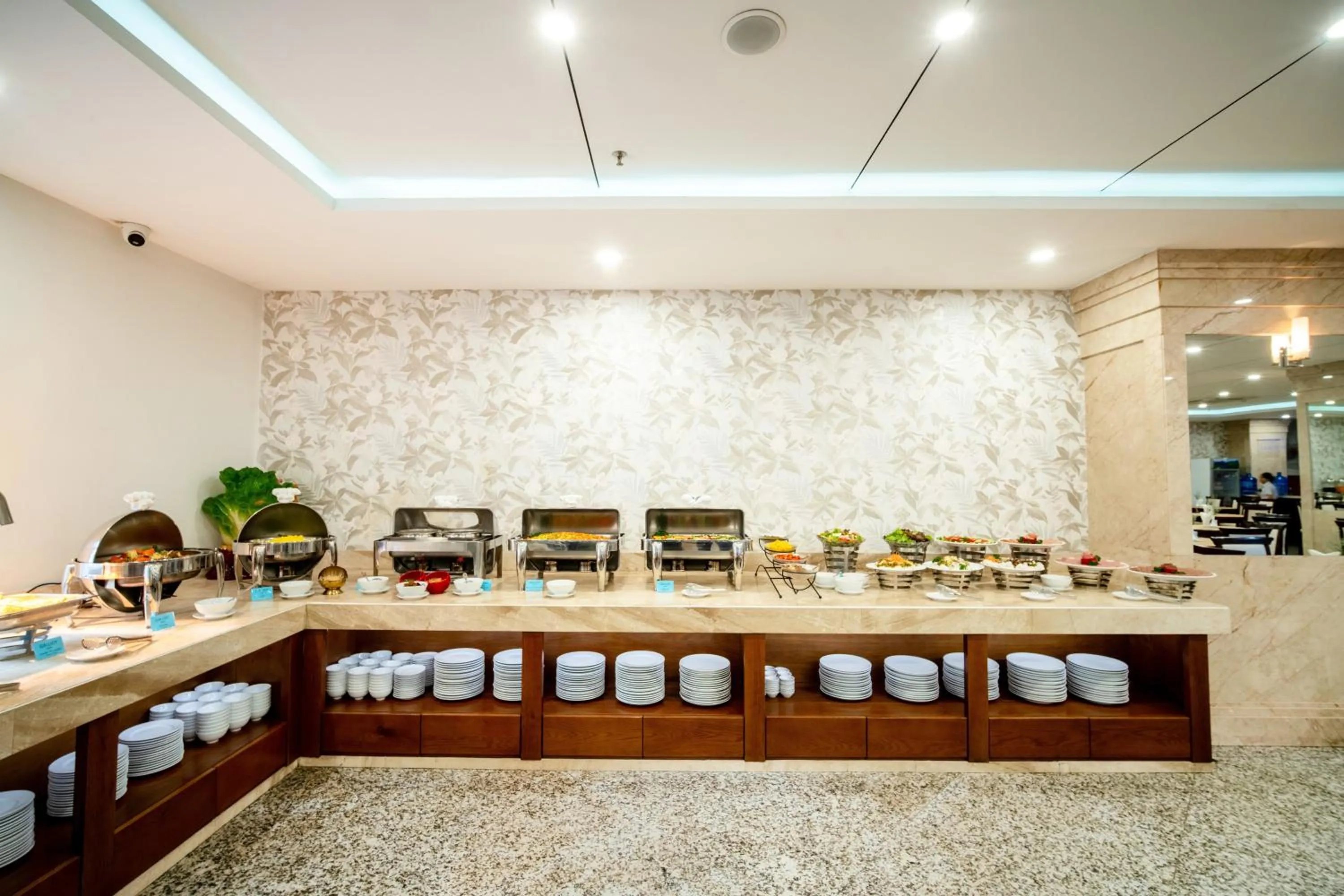 Restaurant/places to eat in Galliot Hotel Nha Trang