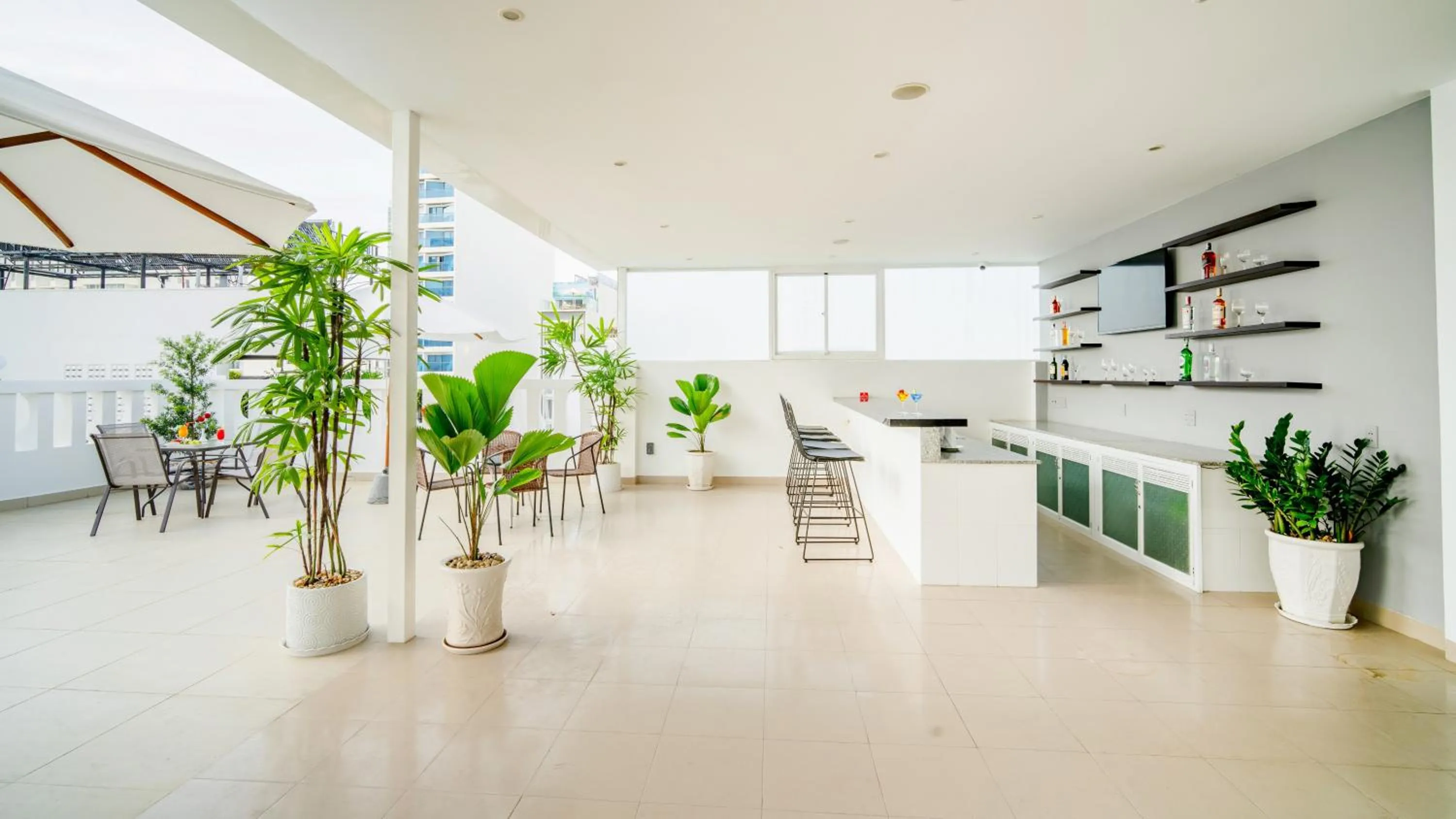 Lounge or bar in Galliot Hotel Nha Trang