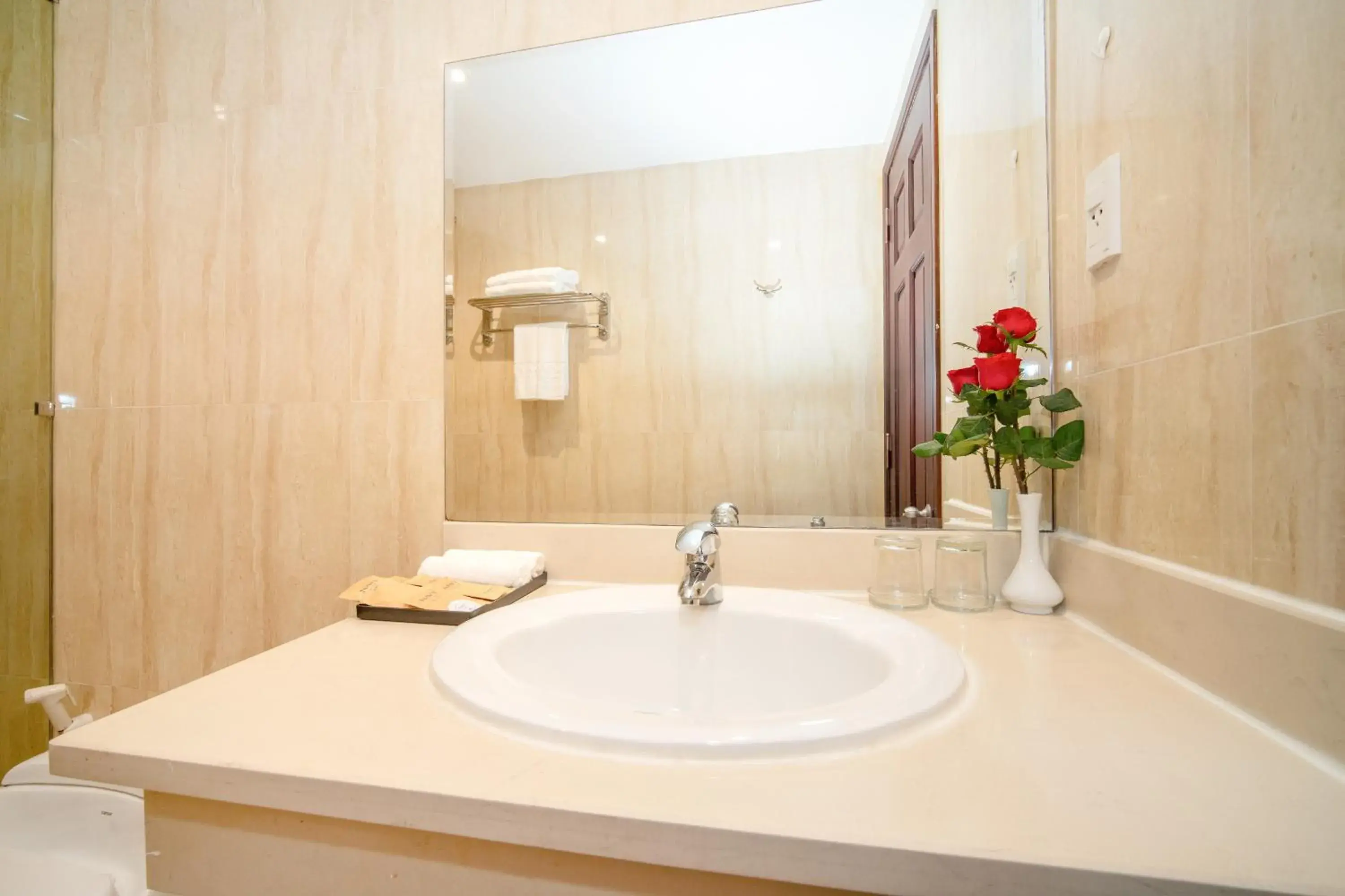 Bathroom in Galliot Hotel Nha Trang Bathroom in Galliot Hotel Nha Trang