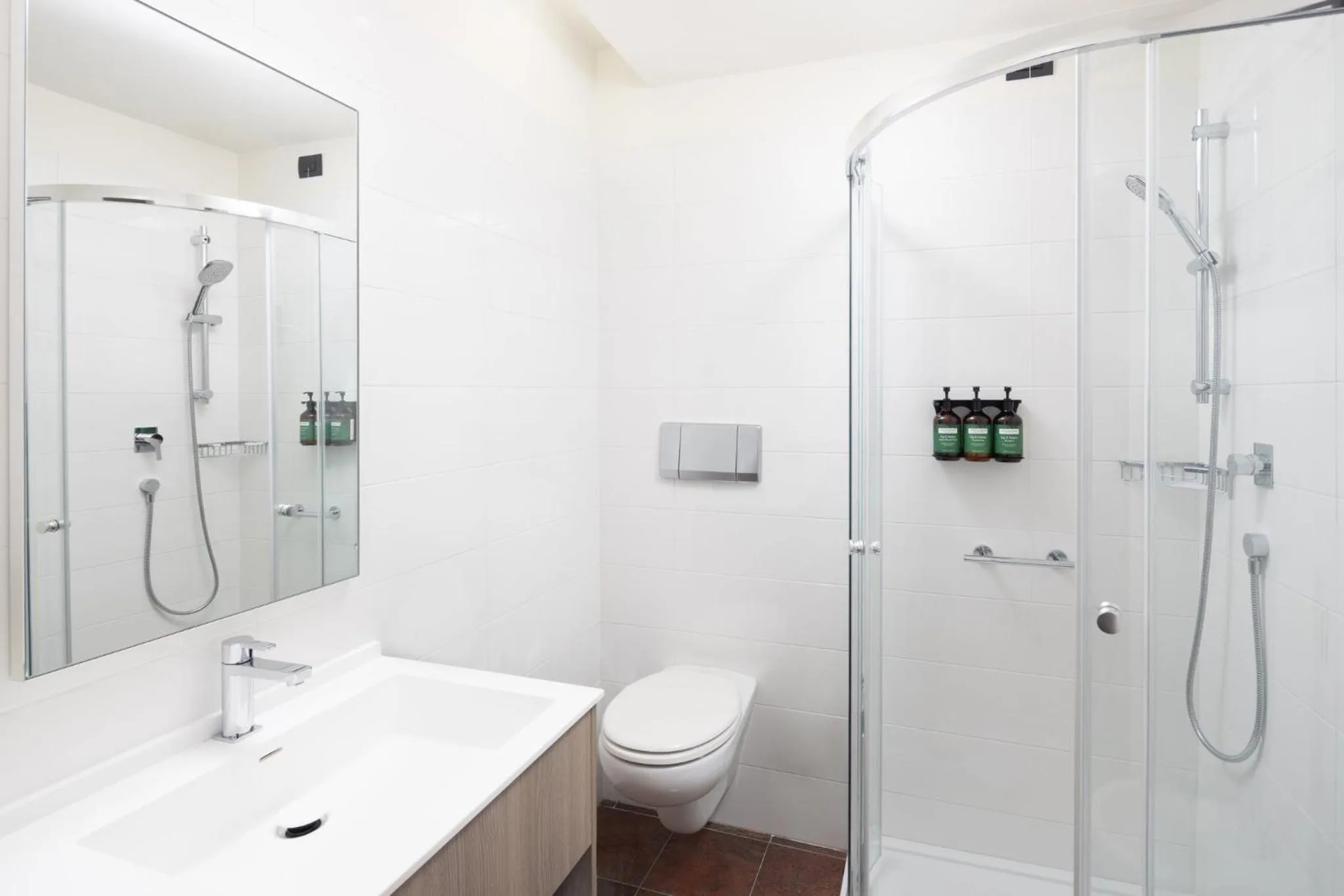 Photo of the whole room in Crowne Plaza Milan Linate by IHG