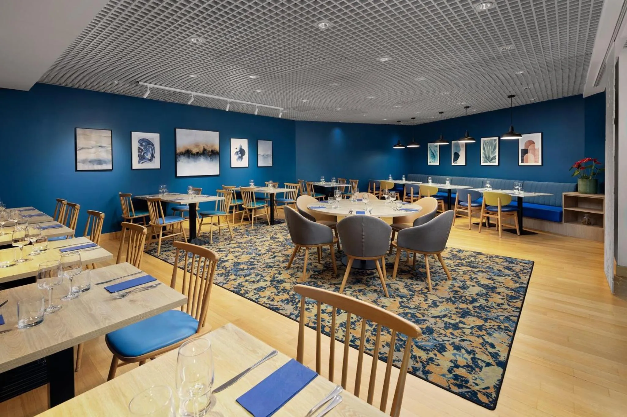 Restaurant/places to eat in Crowne Plaza Milan Linate by IHG