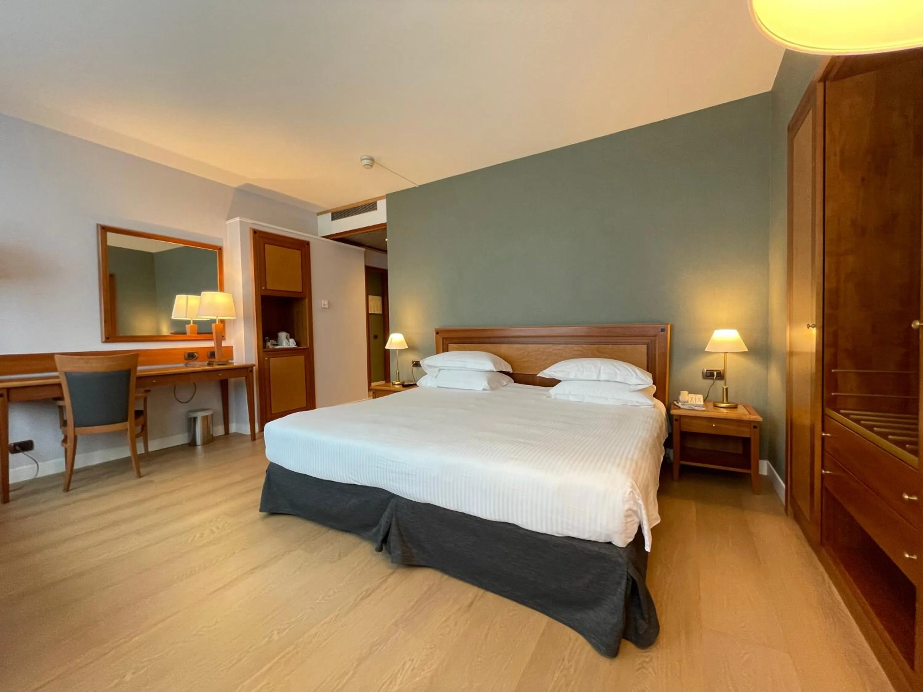 Bedroom, Bed in Crowne Plaza Milan Linate by IHG