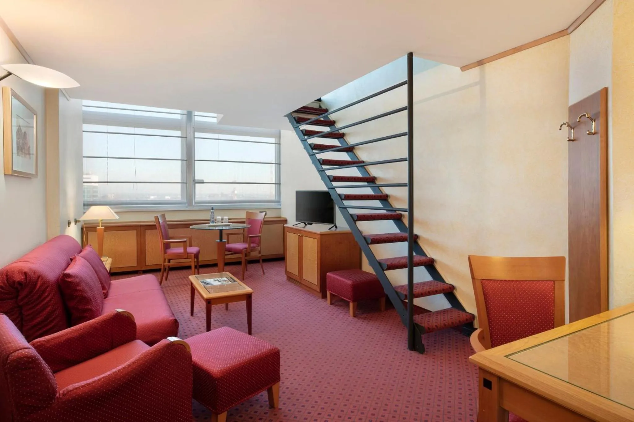 Photo of the whole room in Crowne Plaza Milan Linate by IHG