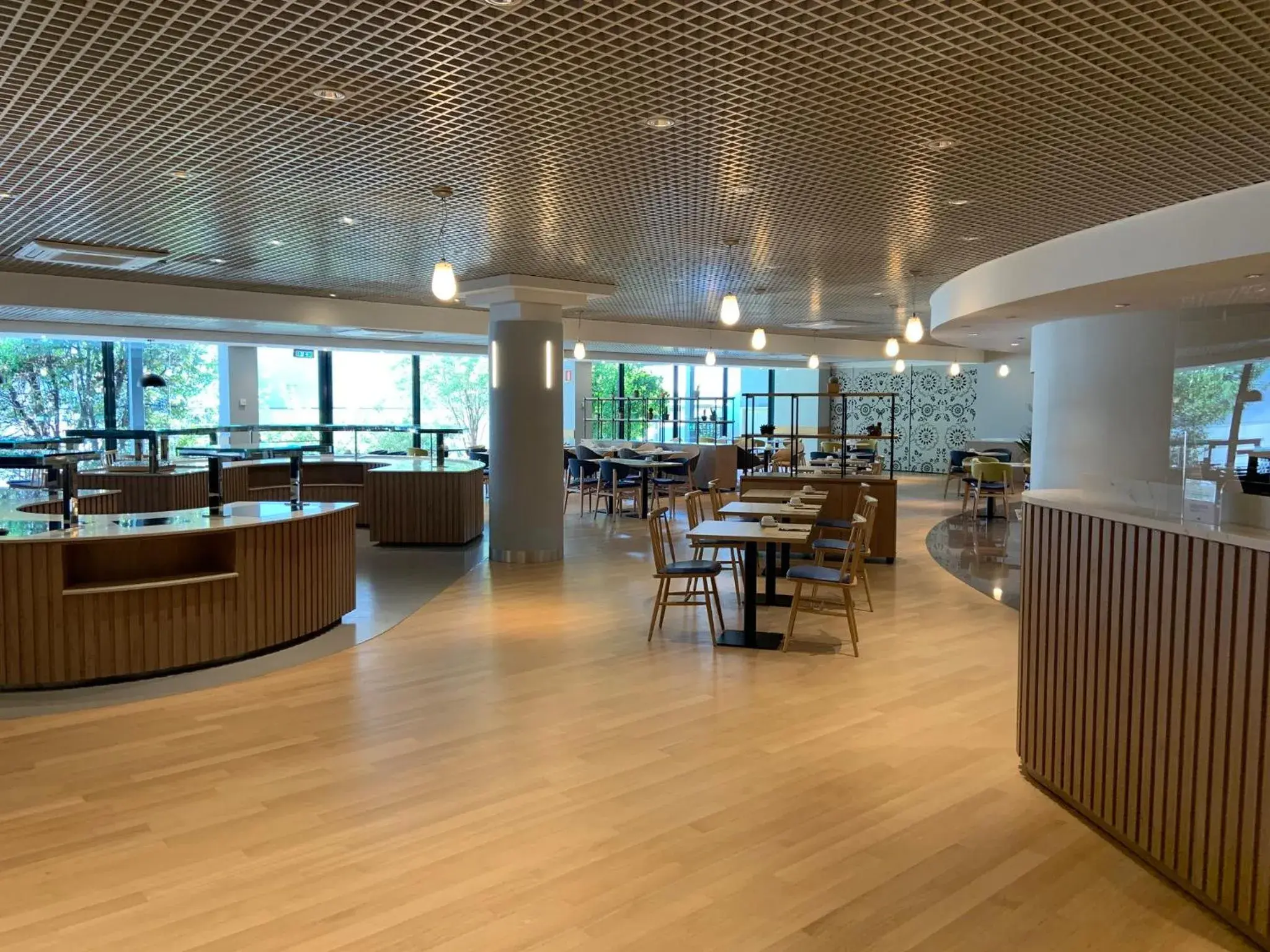 Restaurant/places to eat in Crowne Plaza Milan Linate by IHG Restaurant/places to eat in Crowne Plaza Milan Linate by IHG