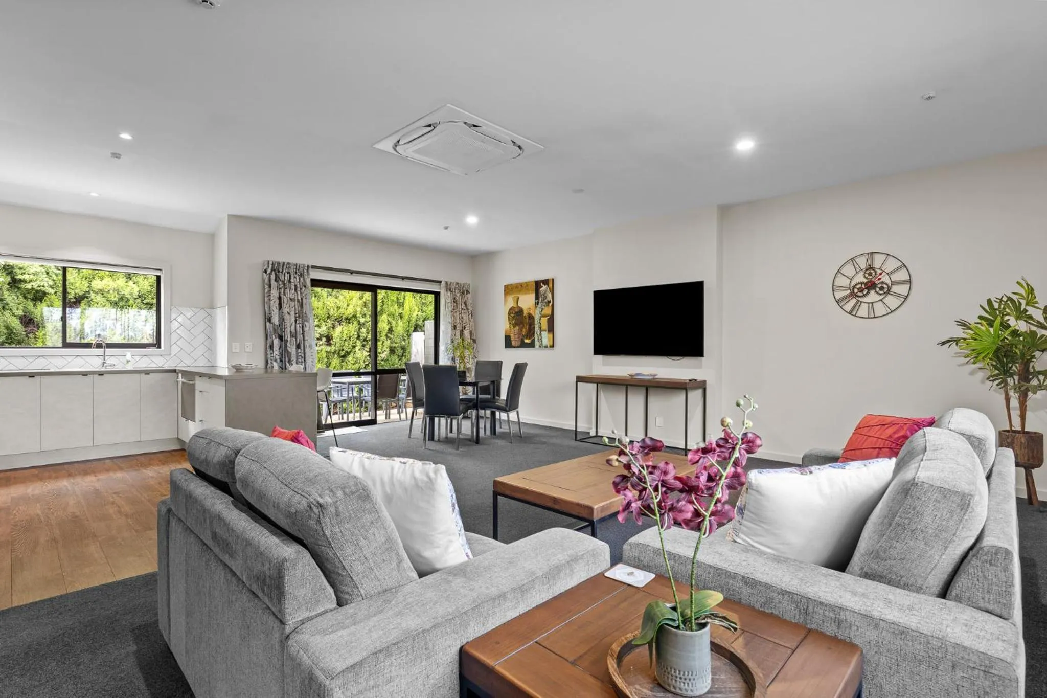 Riverside Hotel Marlborough