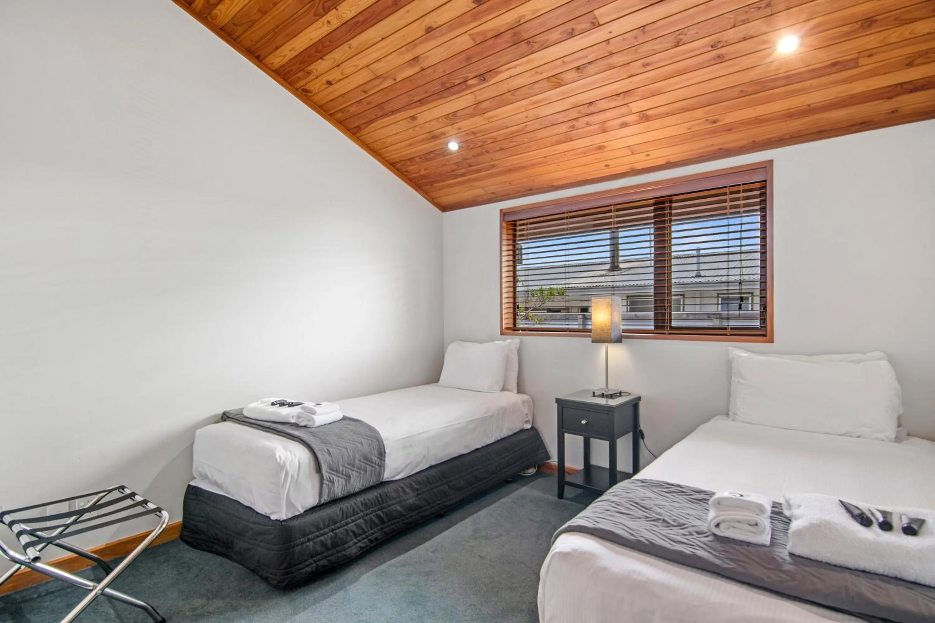 Bed in Riverside Hotel Marlborough