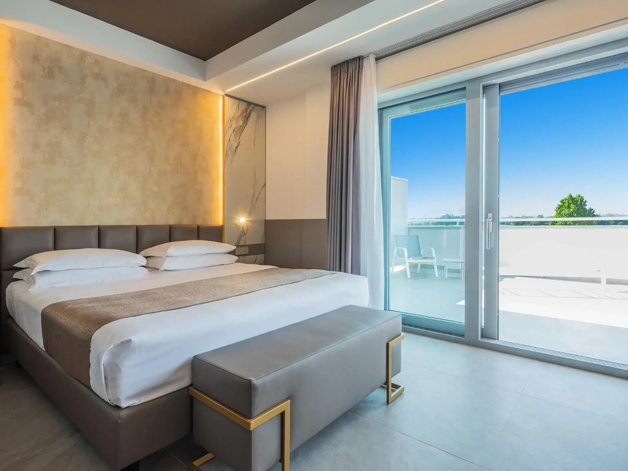 Bedroom, Bed in Hotel Bologna Airport Bedroom, Bed in Hotel Bologna Airport