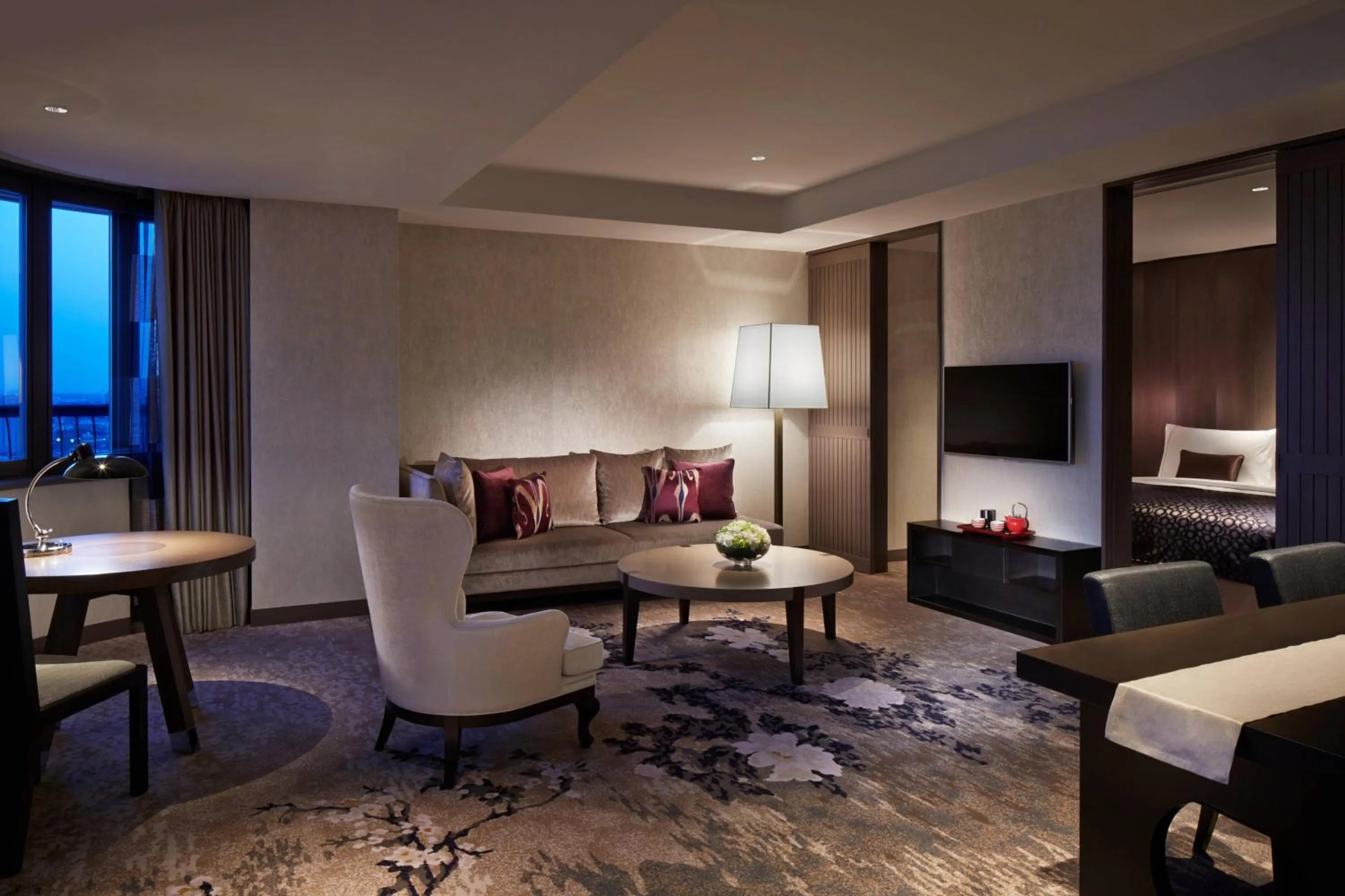 Living room in Tokyo Marriott Hotel