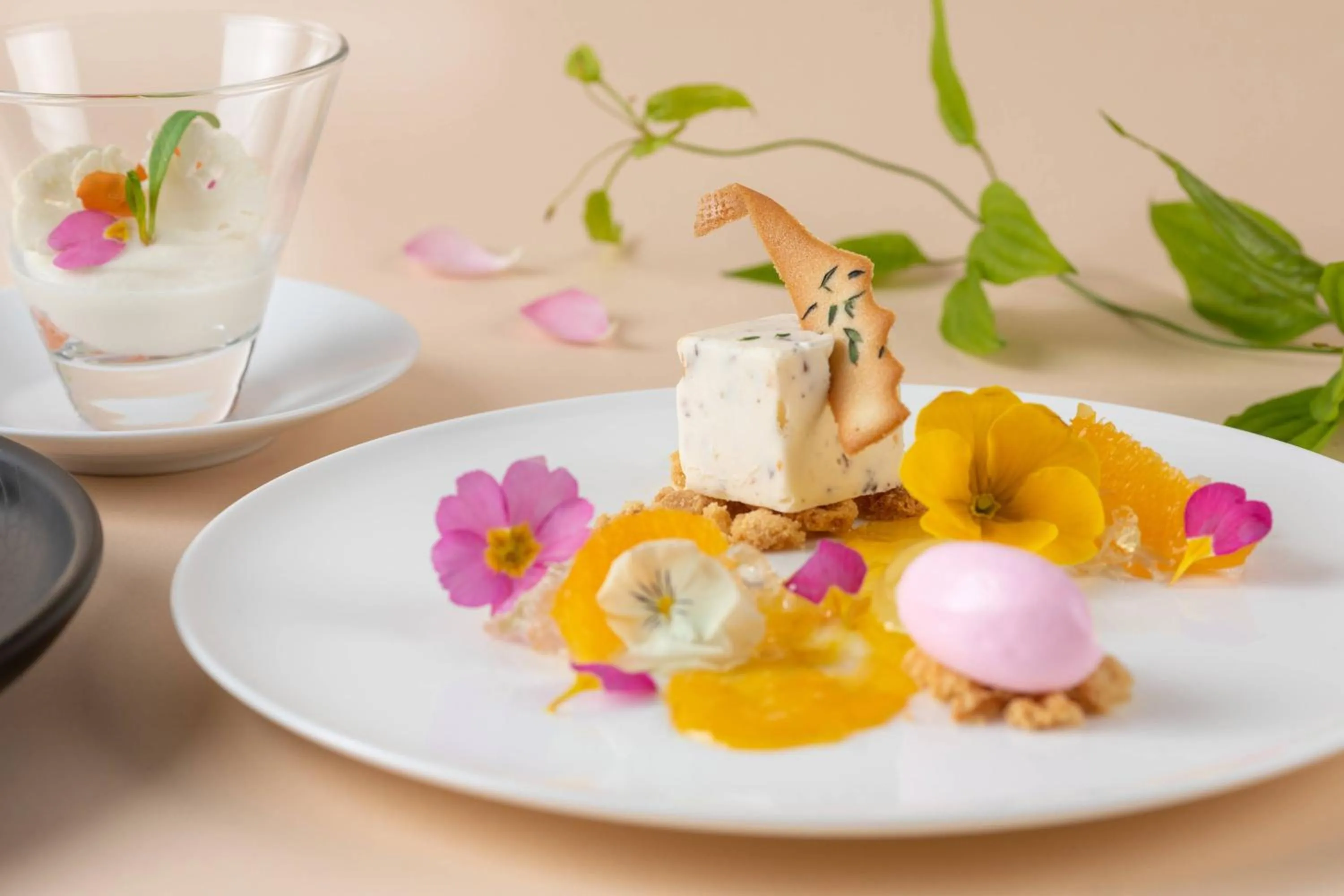 Lounge or bar in Tokyo Marriott Hotel