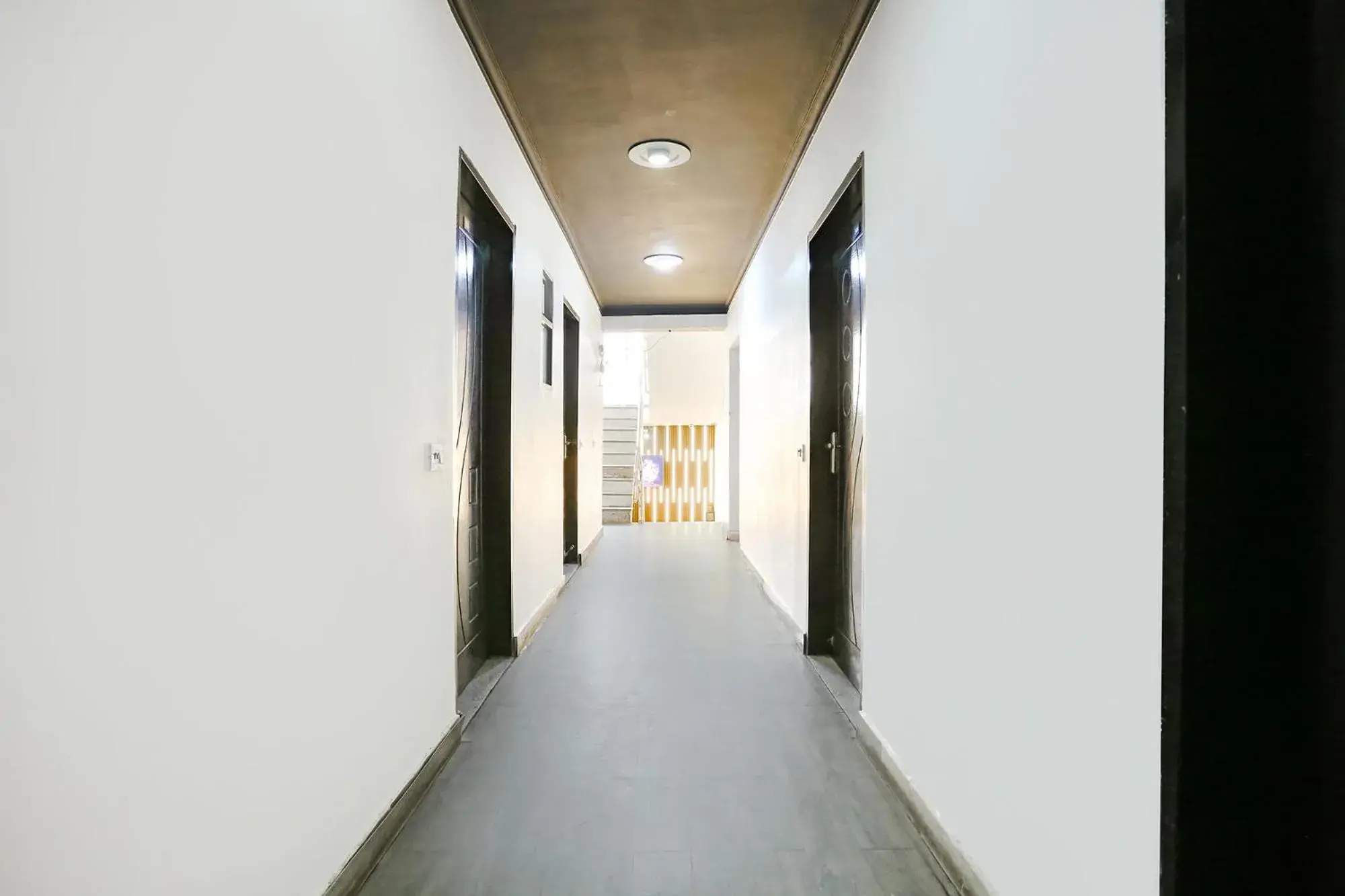 Lobby or reception in FabExpress Mirage - Nr IGI Airport New Delhi Lobby or reception in FabExpress Mirage - Nr IGI Airport New Delhi