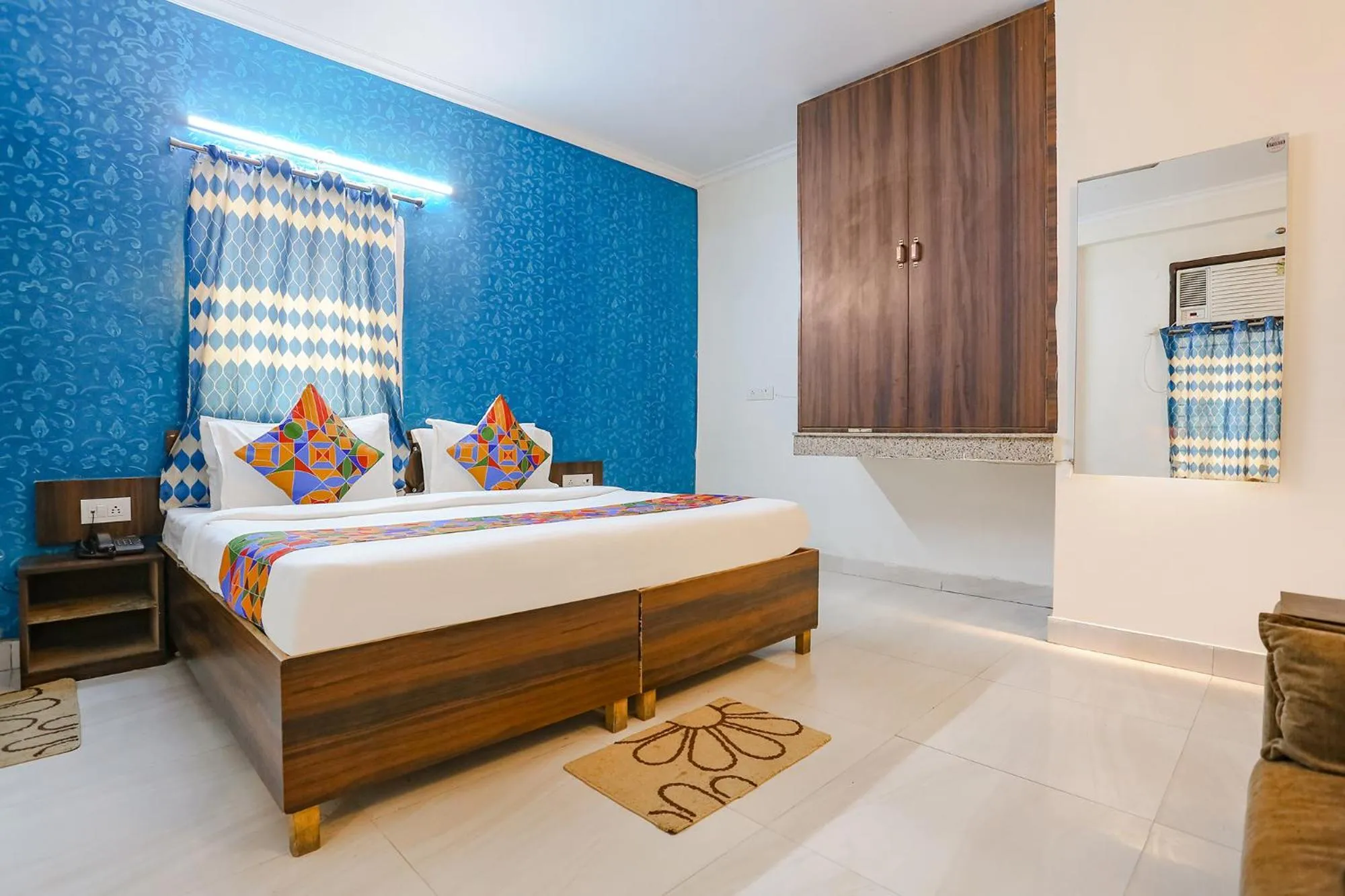 Bed in Via Mirage - Nr IGI Airport New Delhi