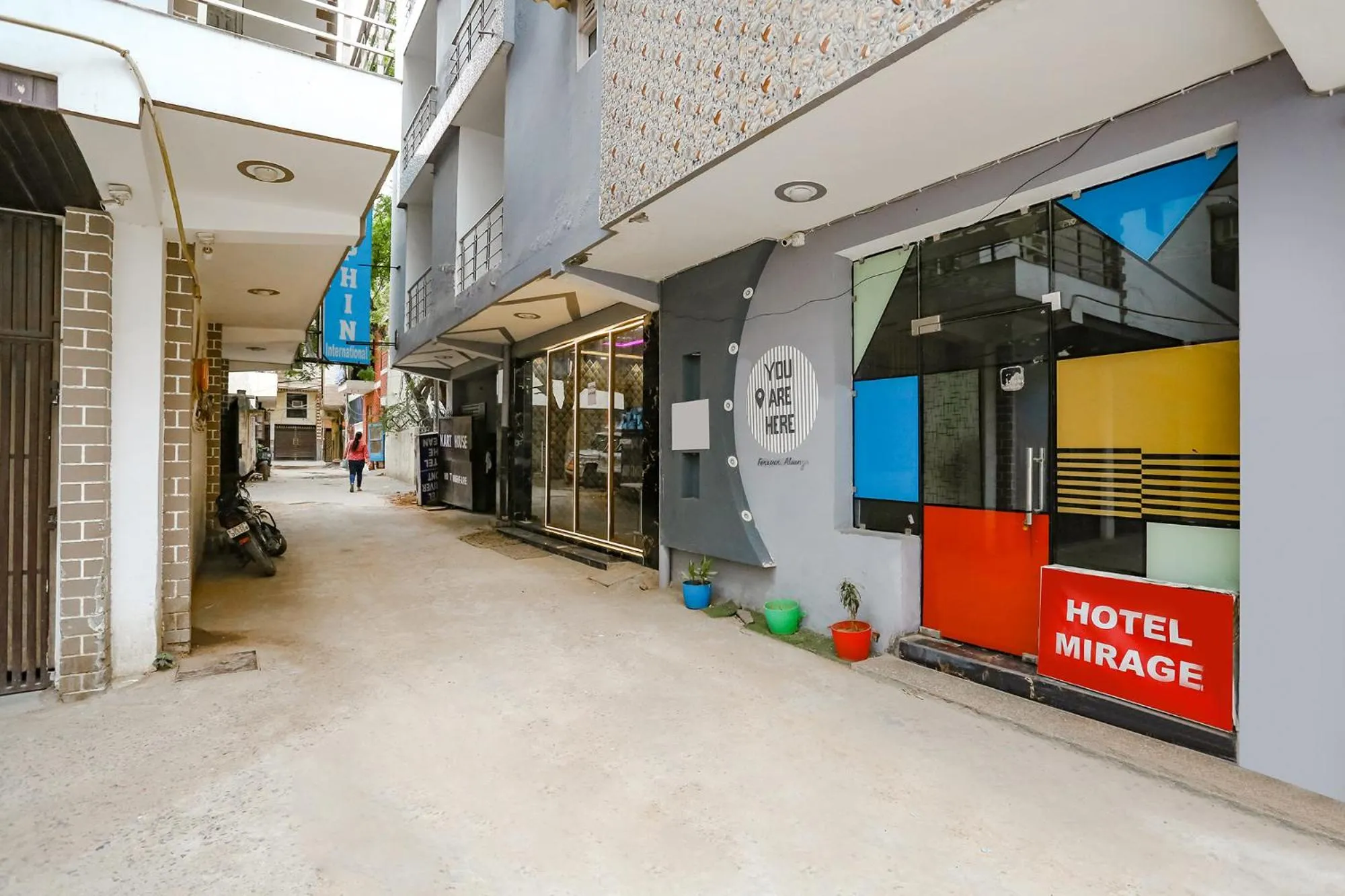 Property building in Via Mirage - Nr IGI Airport New Delhi