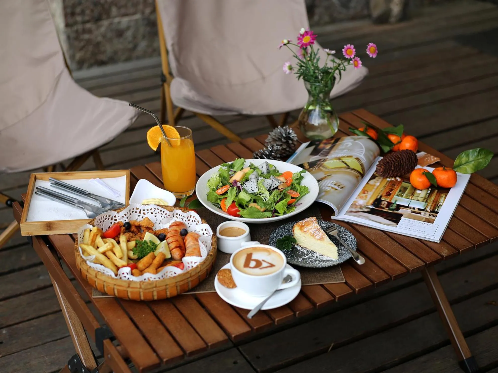 Restaurant/places to eat in The Bivou Lijiang