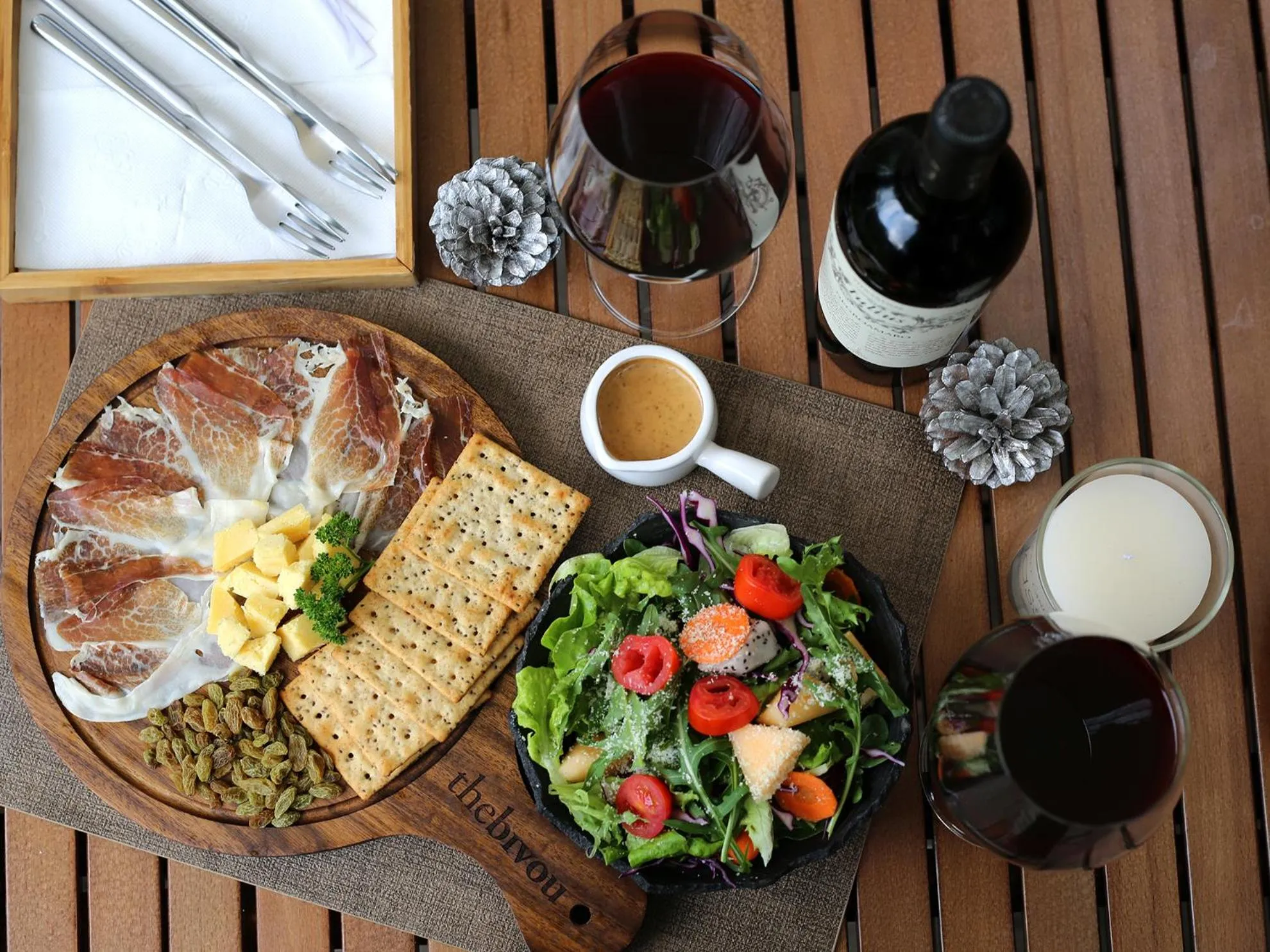 Lounge or bar in The Bivou Lijiang