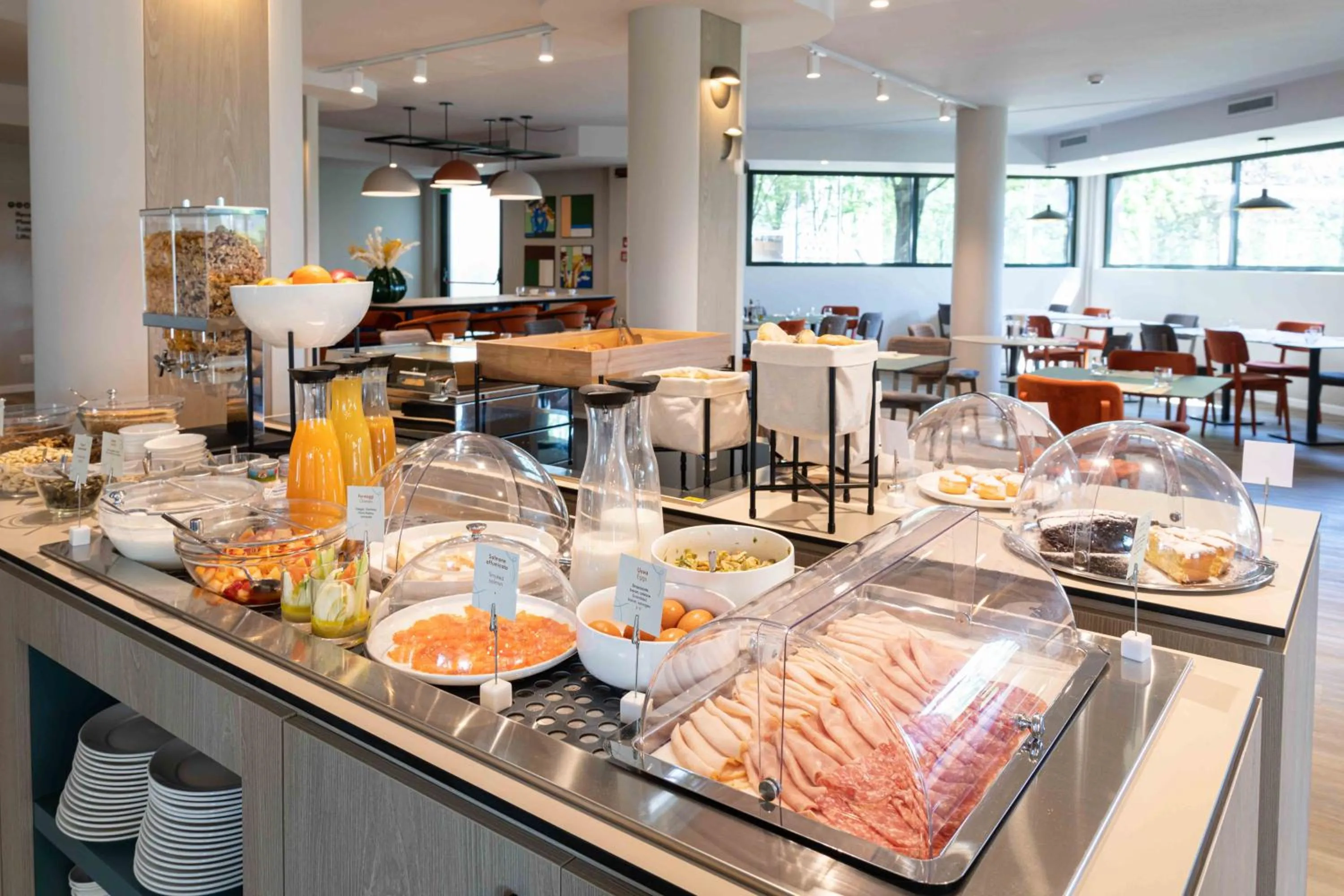 Food and drinks in Belstay Milano Linate