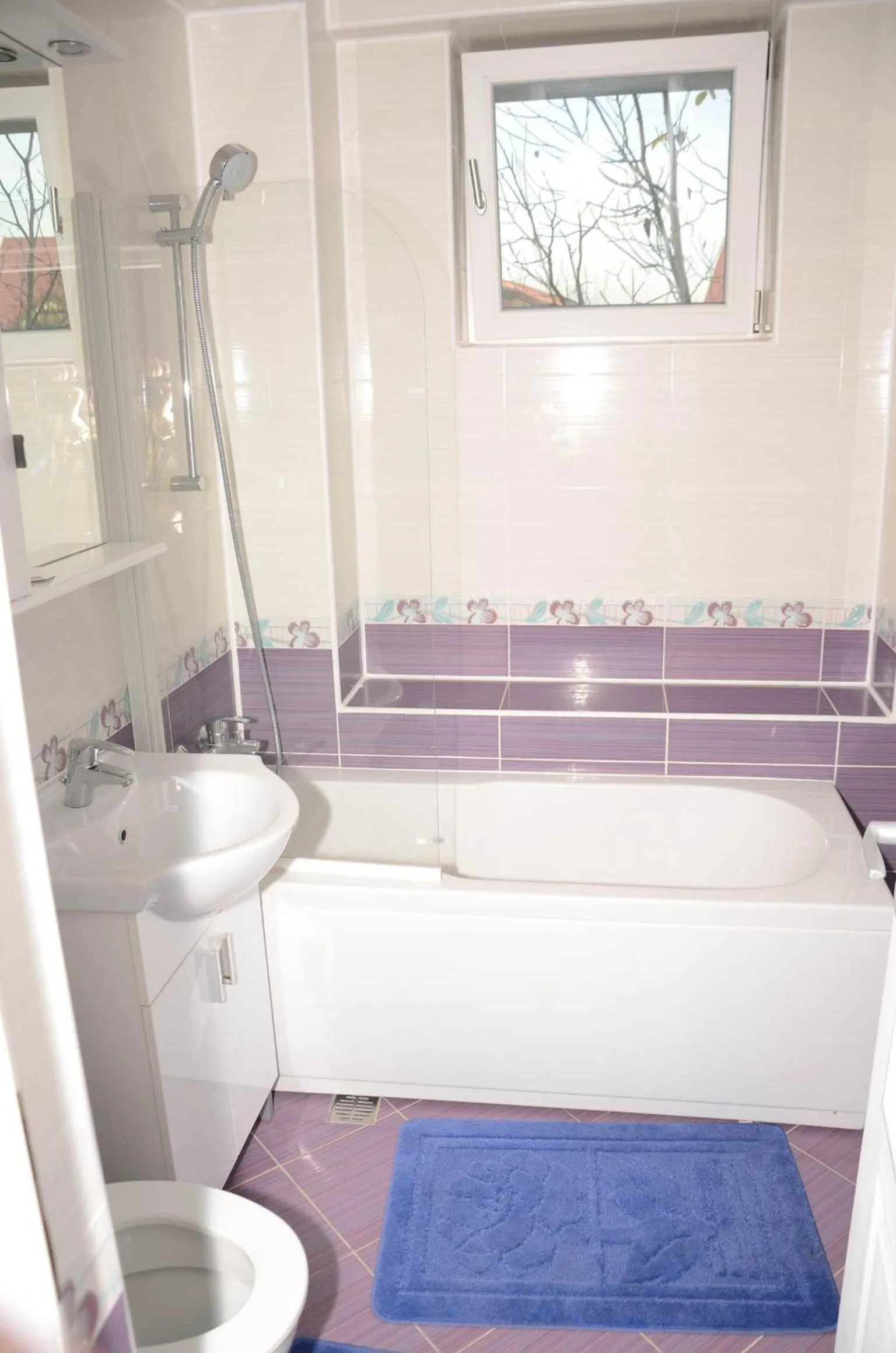 Bathroom in Apart La Cave