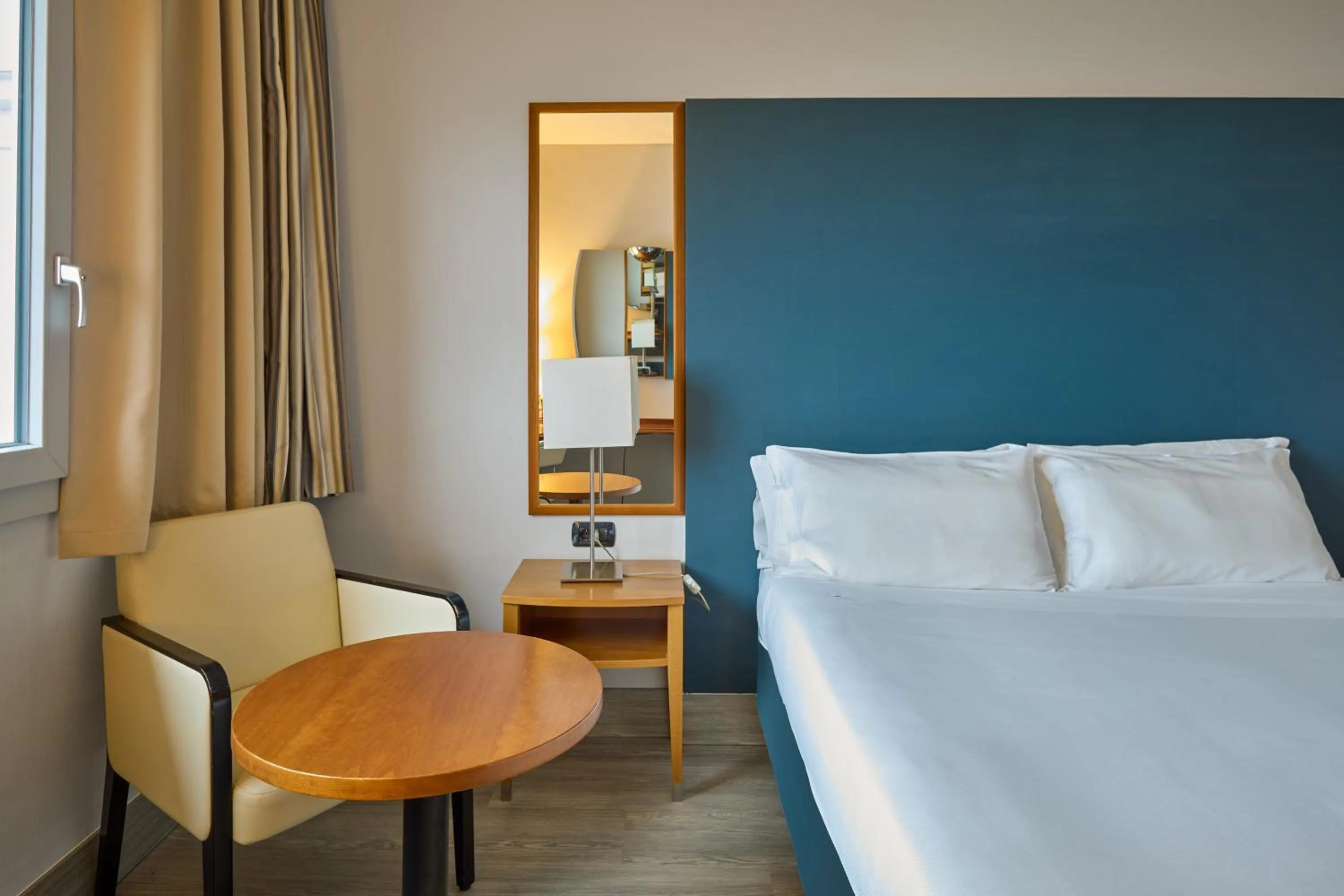 Photo of the whole room, Bed in Belstay Milano Assago