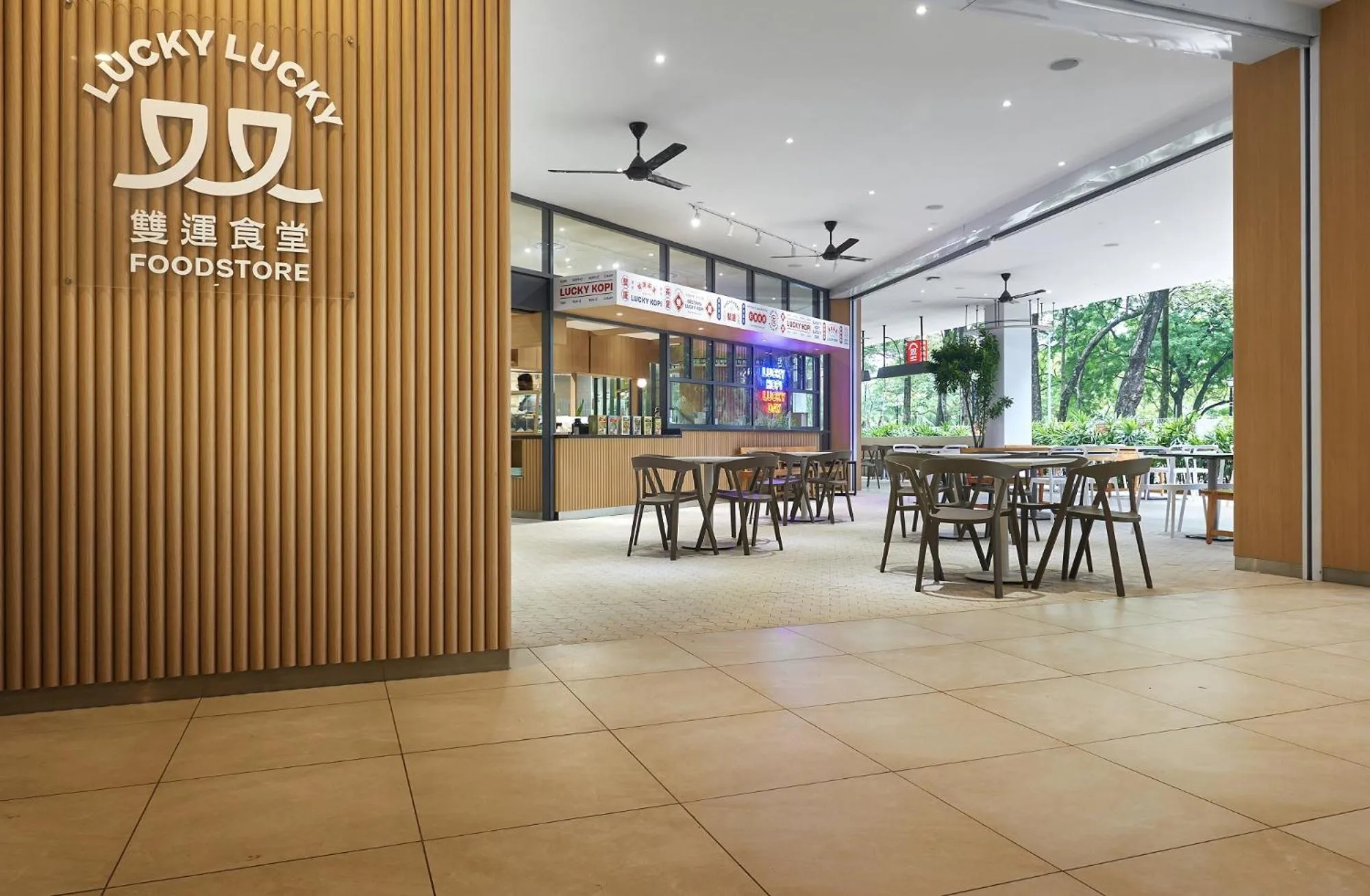 Restaurant/places to eat in Hotel Komune Living & Wellness Kuala Lumpur