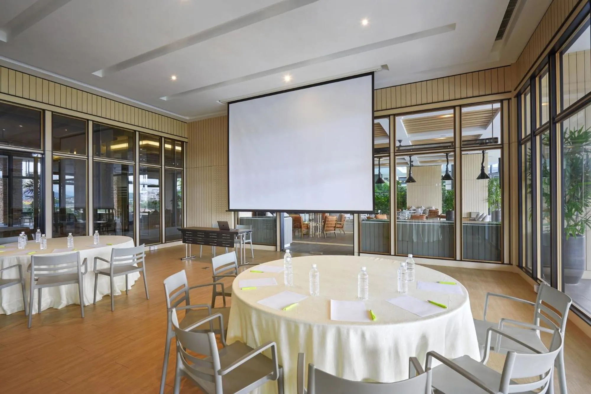 Meeting/conference room in Hotel Komune Living & Wellness Kuala Lumpur