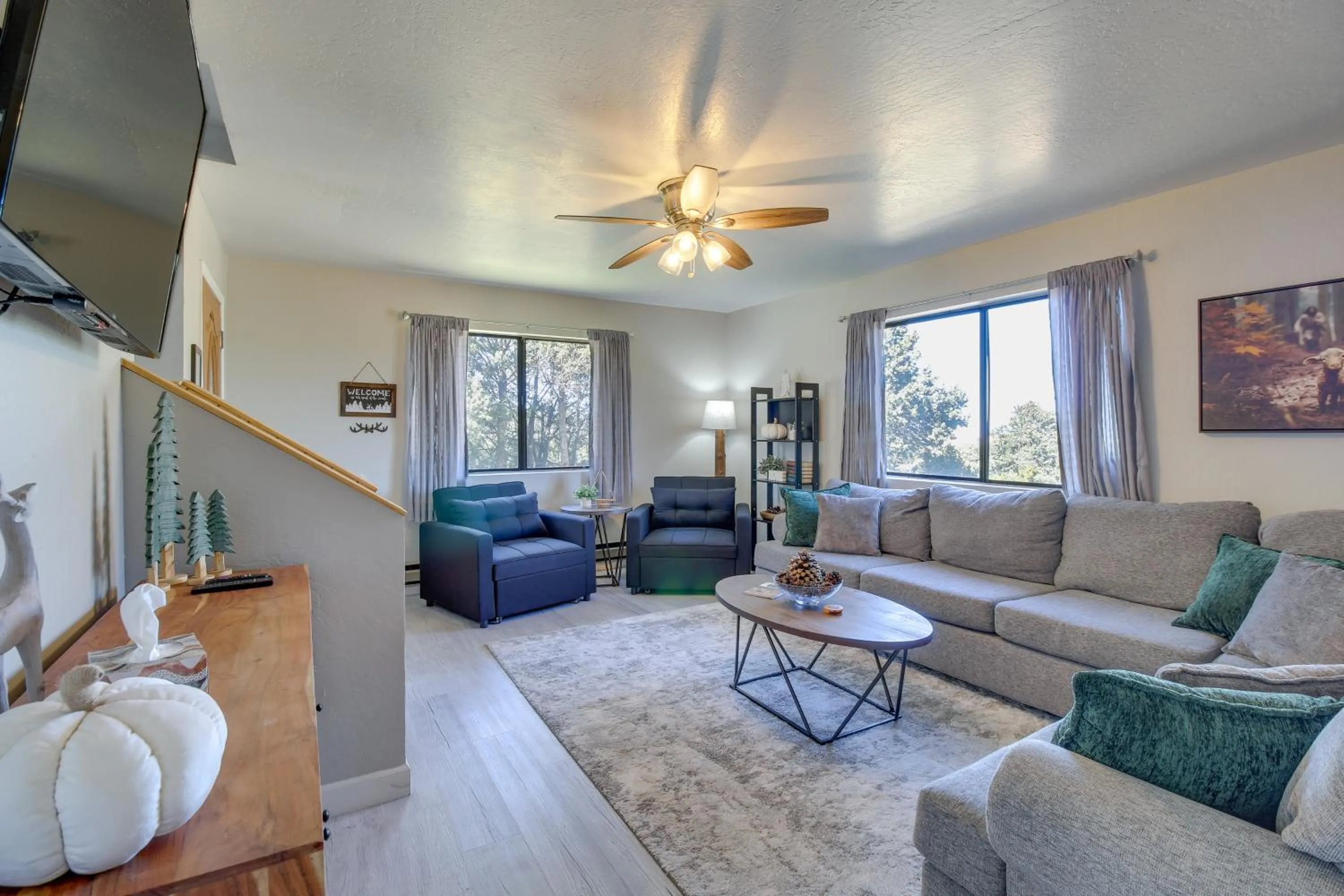 Eagar Vacation Rental Home with Spacious Deck!