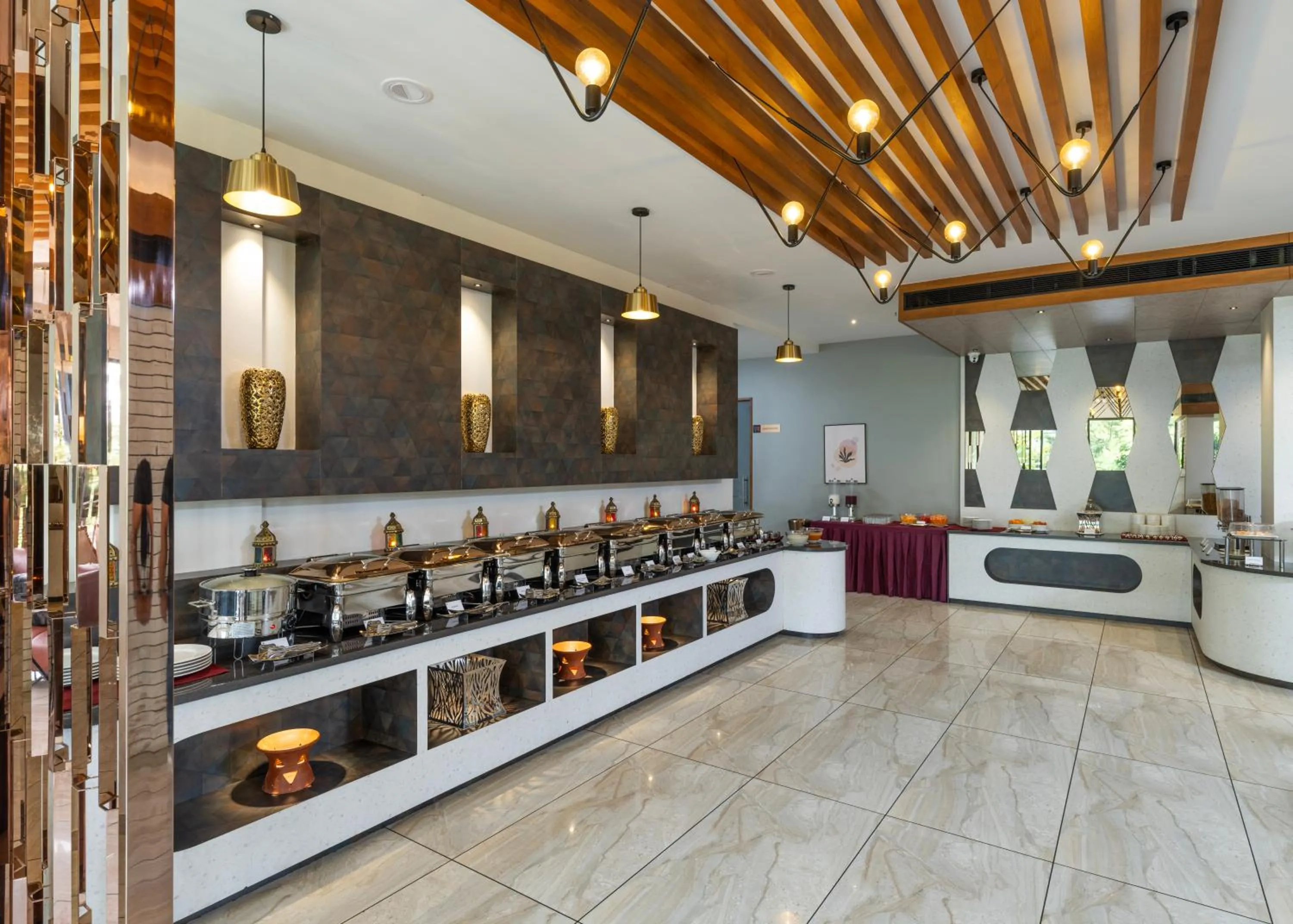 Restaurant/places to eat in Oshin Wayanad