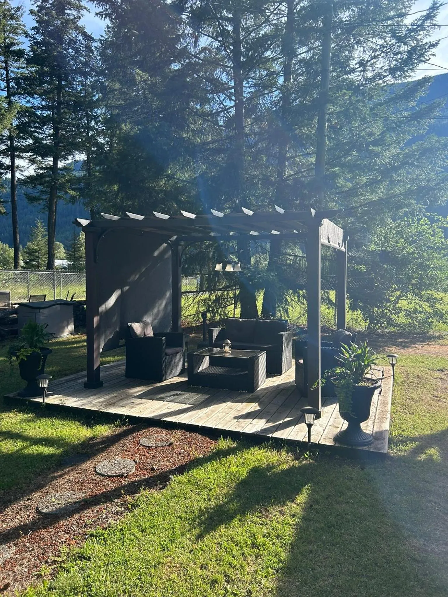 Old Towne Inne Chuckwagon Bar & Grill