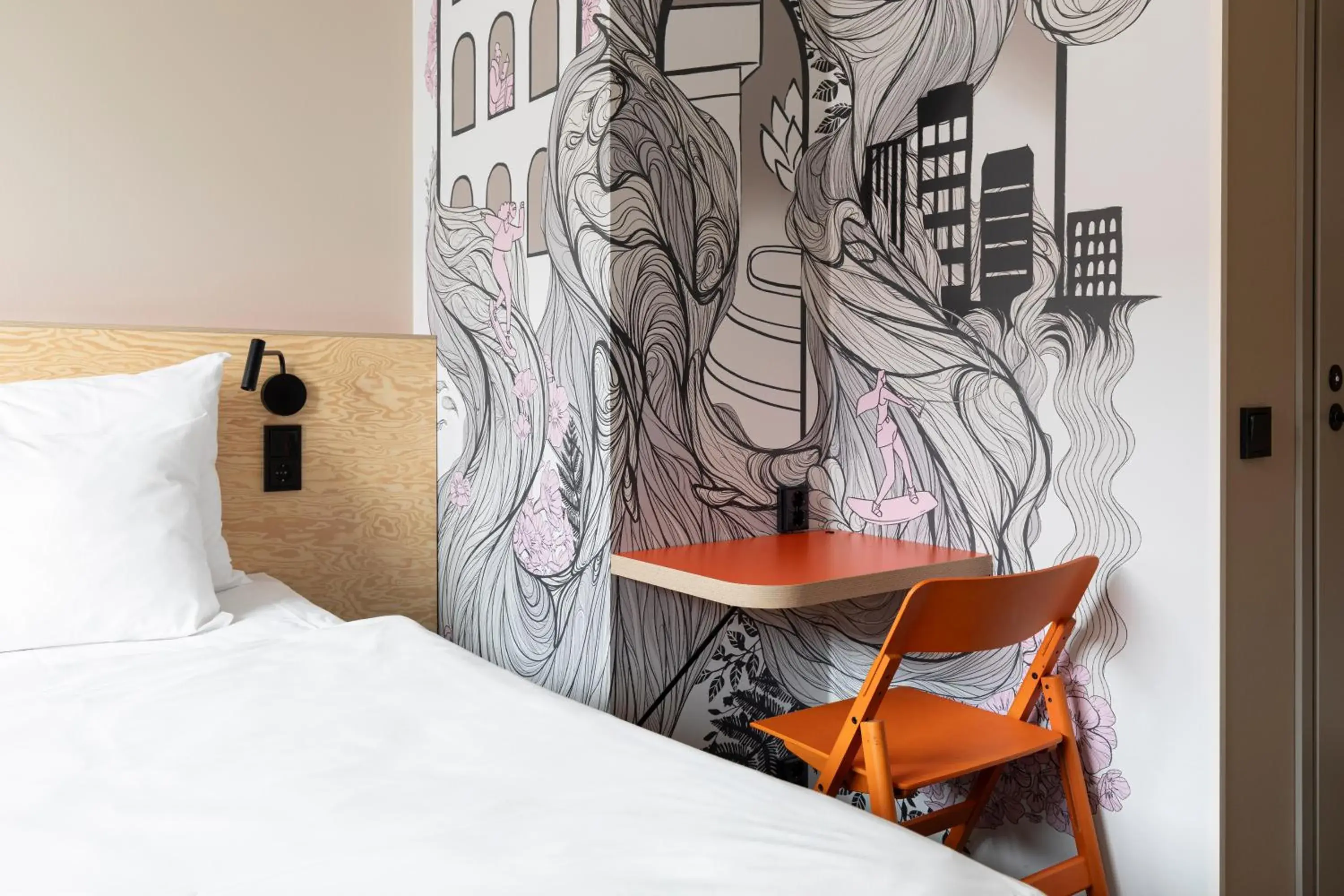 Bed in Heymo 1 by Sokos Hotels Bed in Heymo 1 by Sokos Hotels