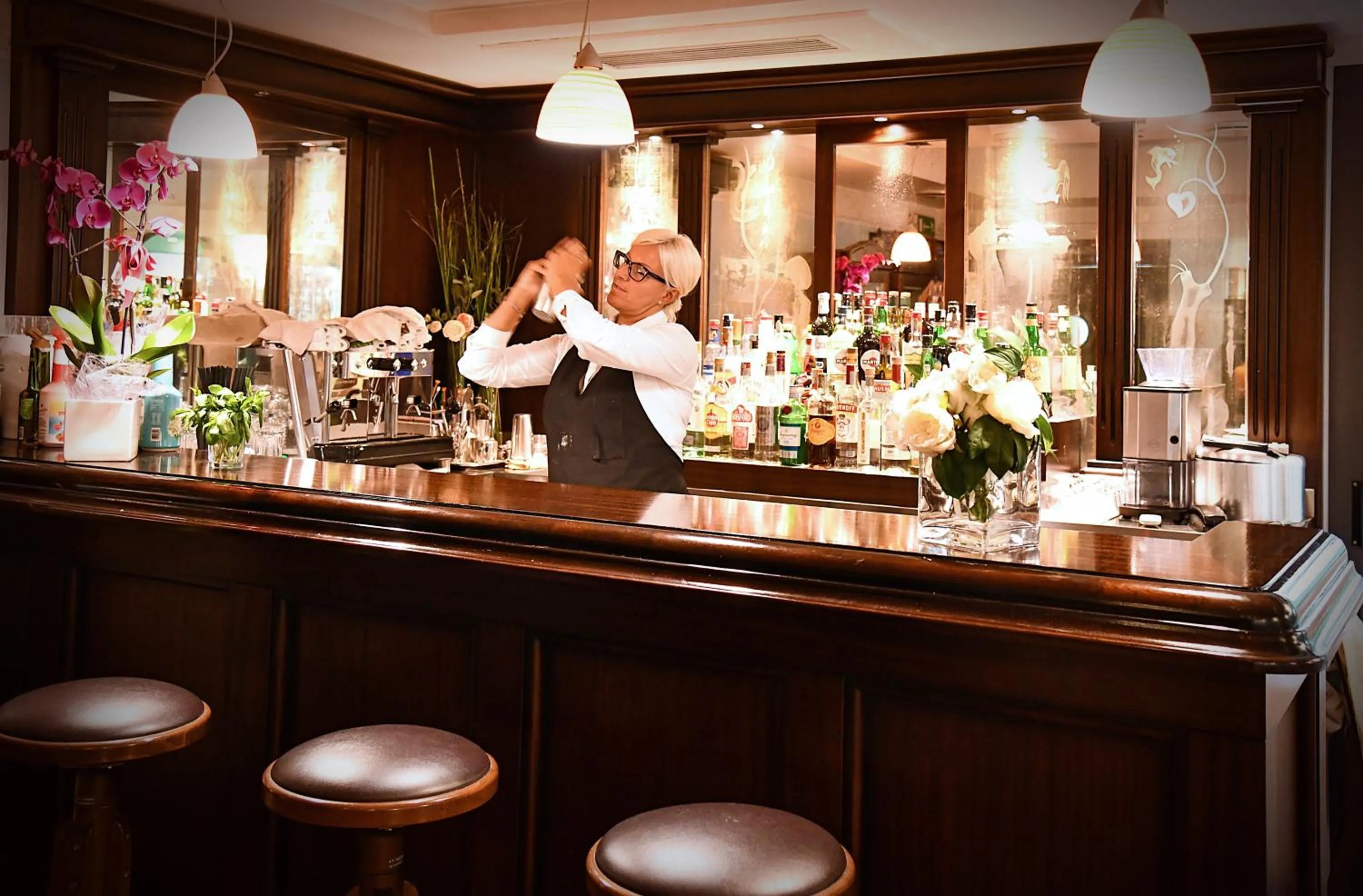 Restaurant/places to eat in Admiral Hotel Villa Erme