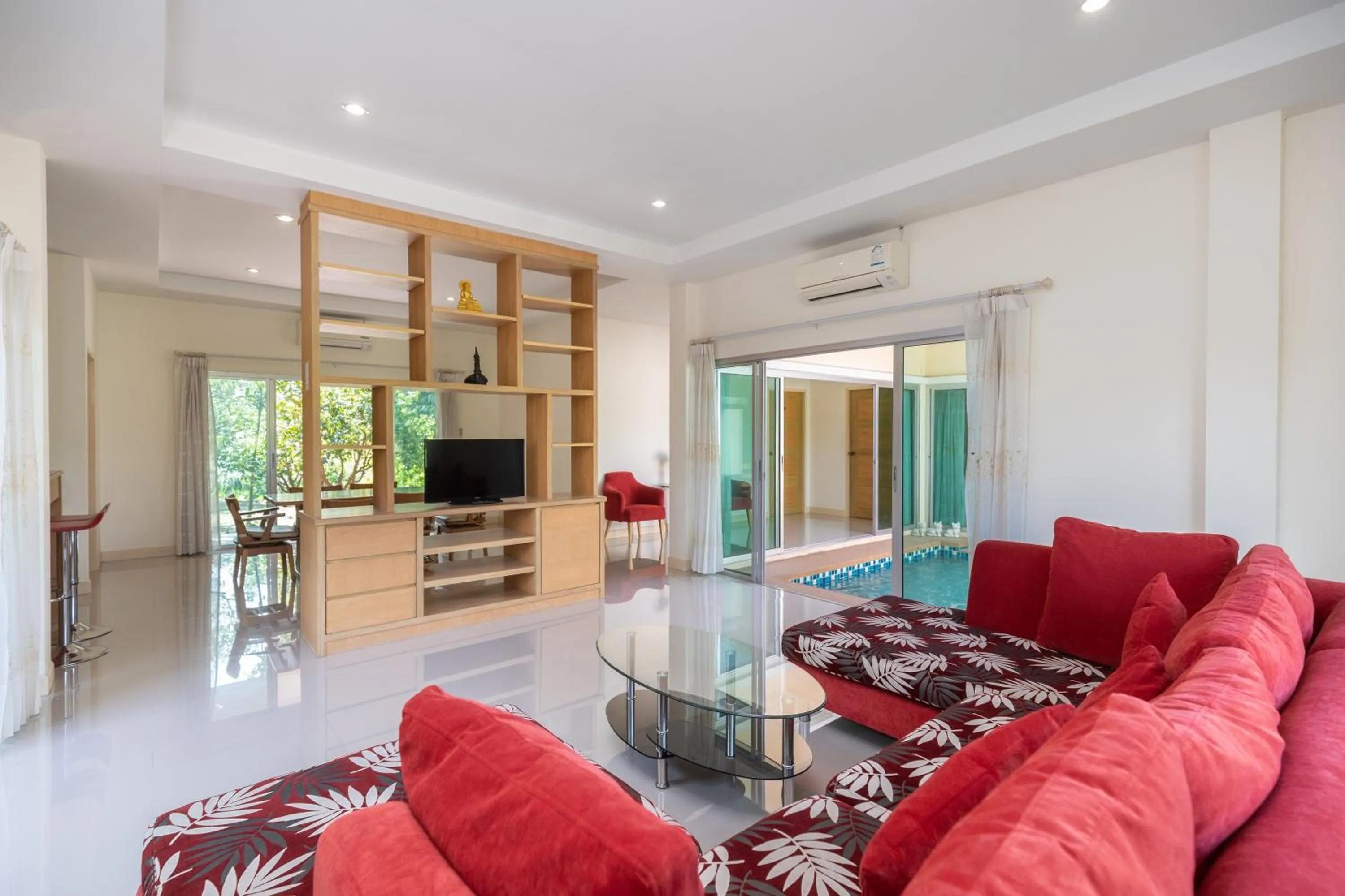 Living room in Thara Cholapruek Resort