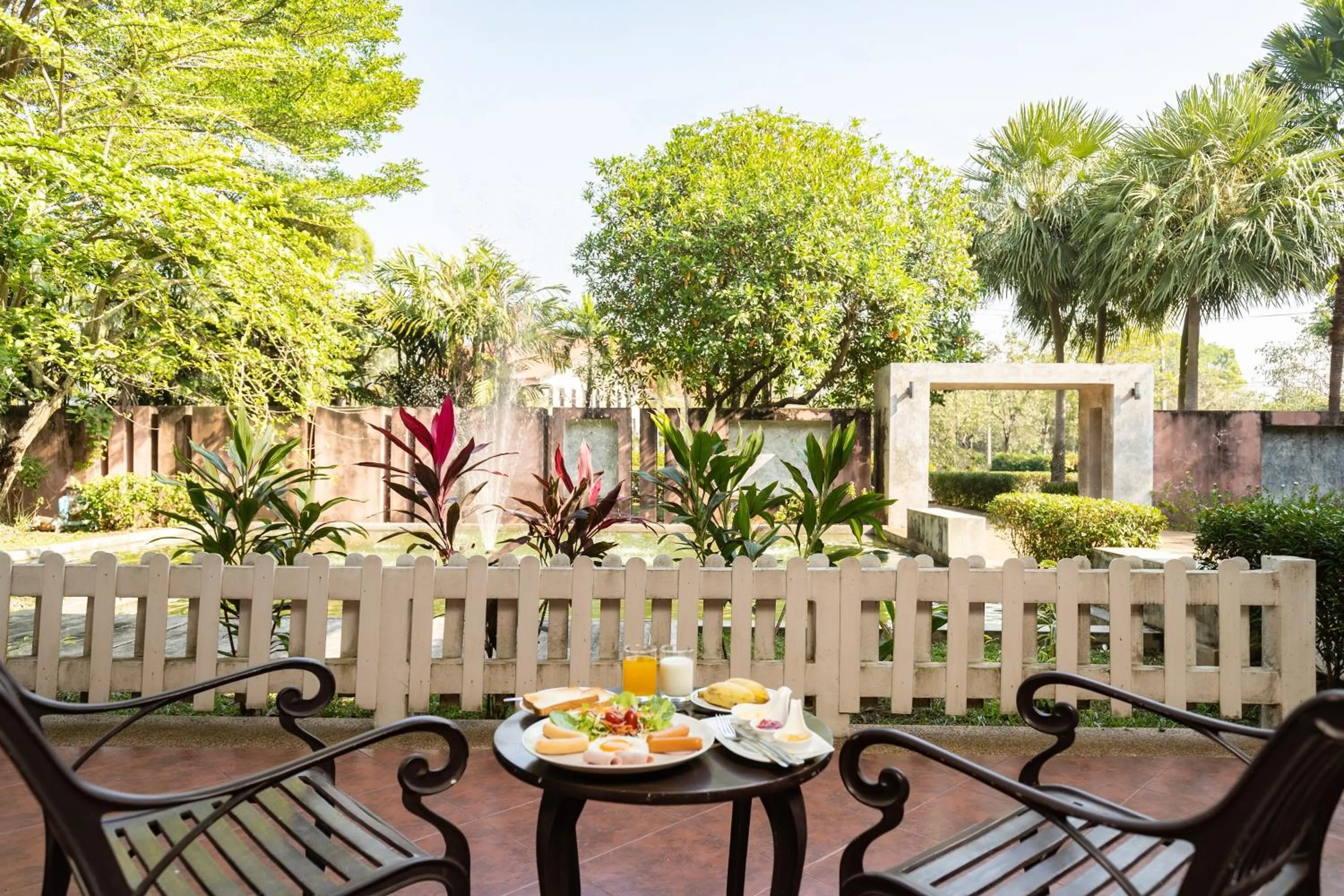 Balcony/Terrace in Thara Cholapruek Resort