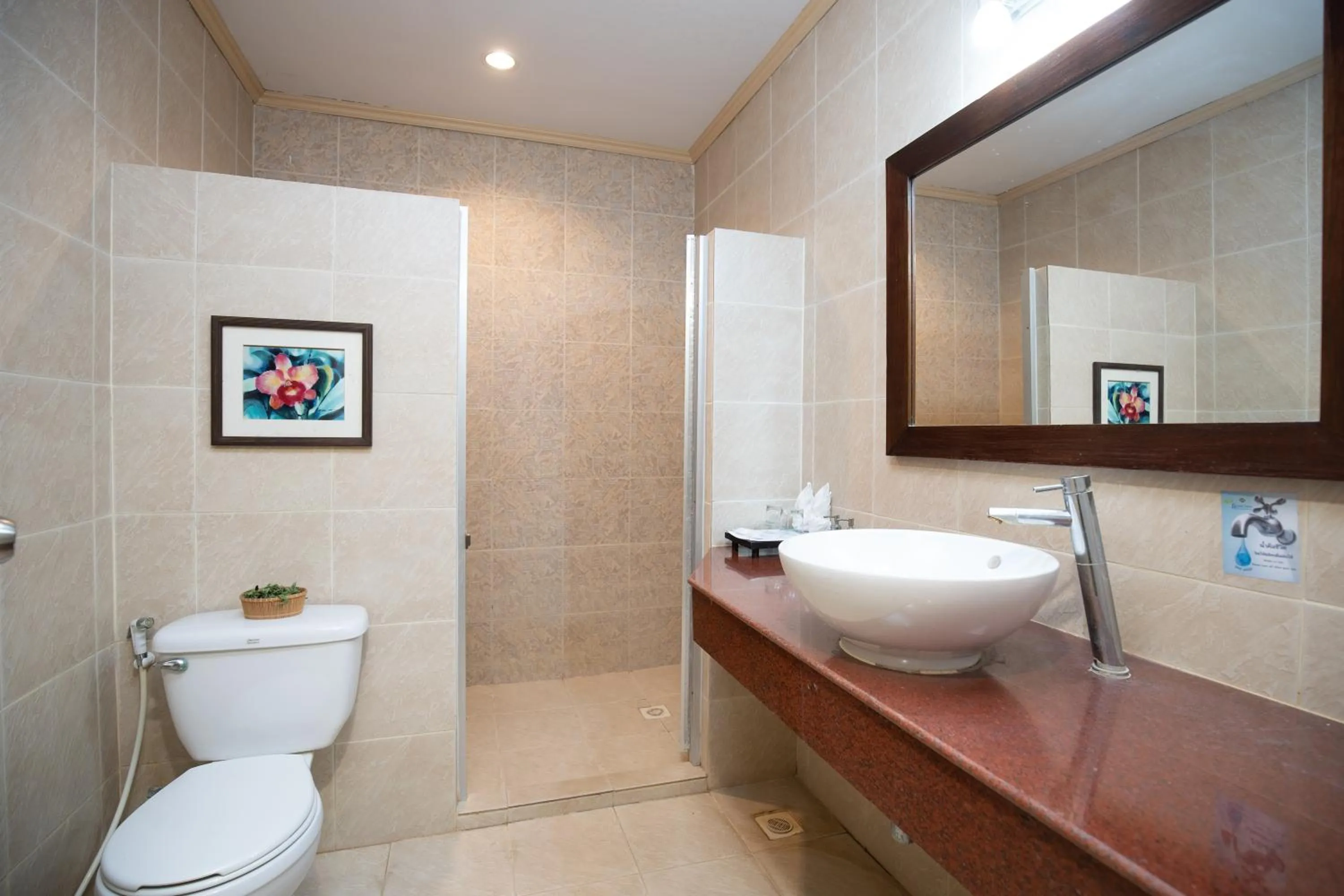 Bathroom in Thara Cholapruek Resort