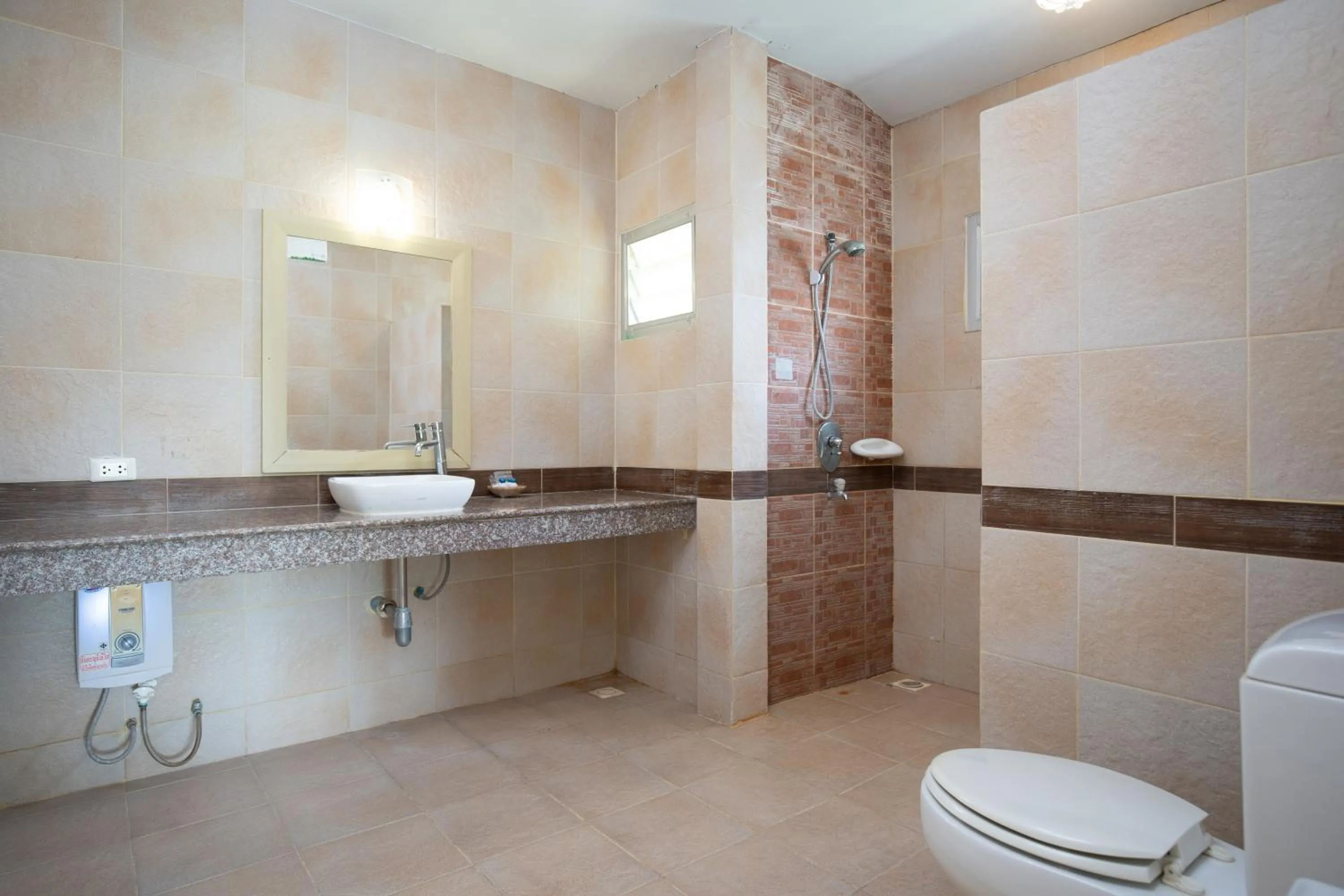 Bathroom in Thara Cholapruek Resort