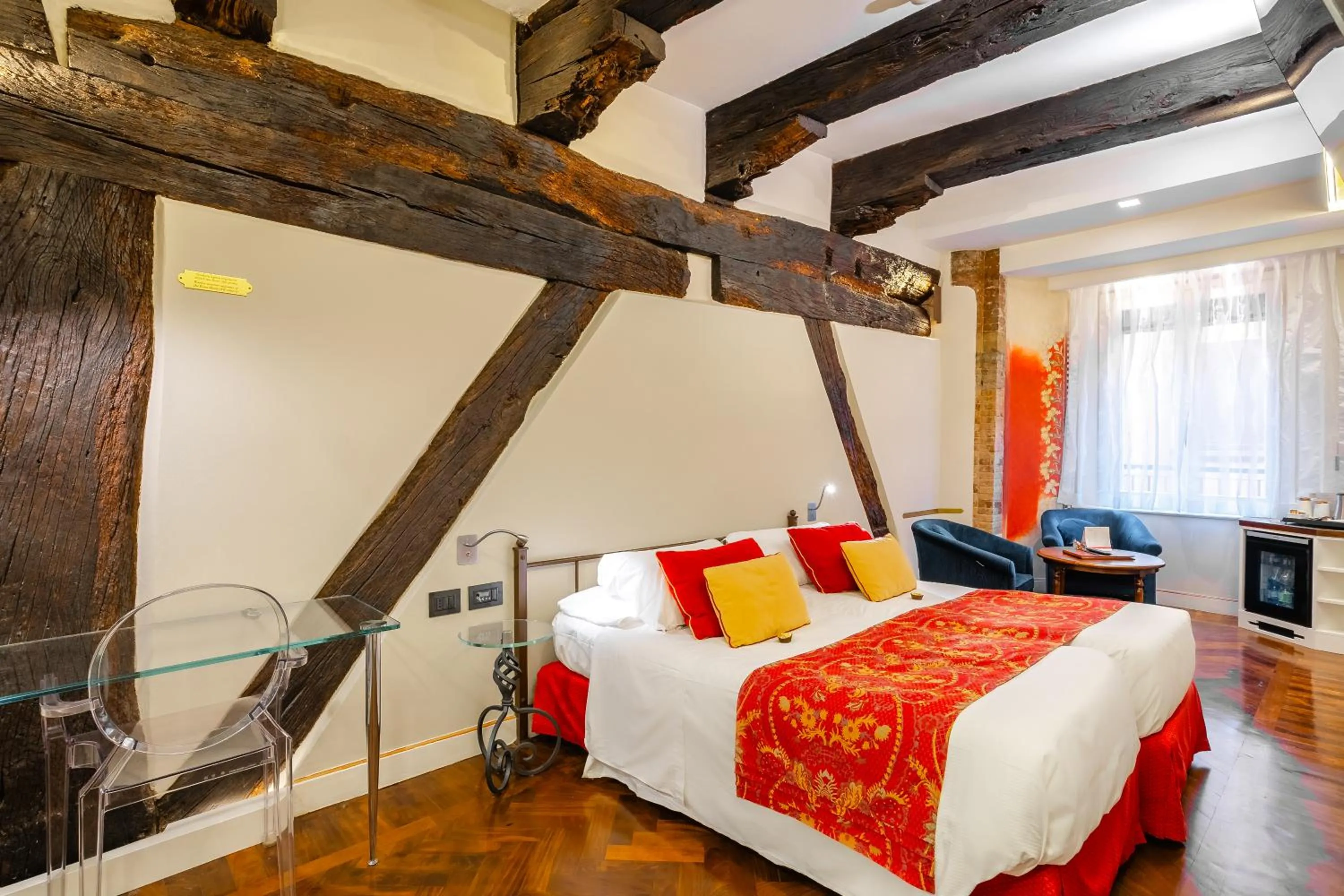 Photo of the whole room, Bed in Art Hotel Commercianti